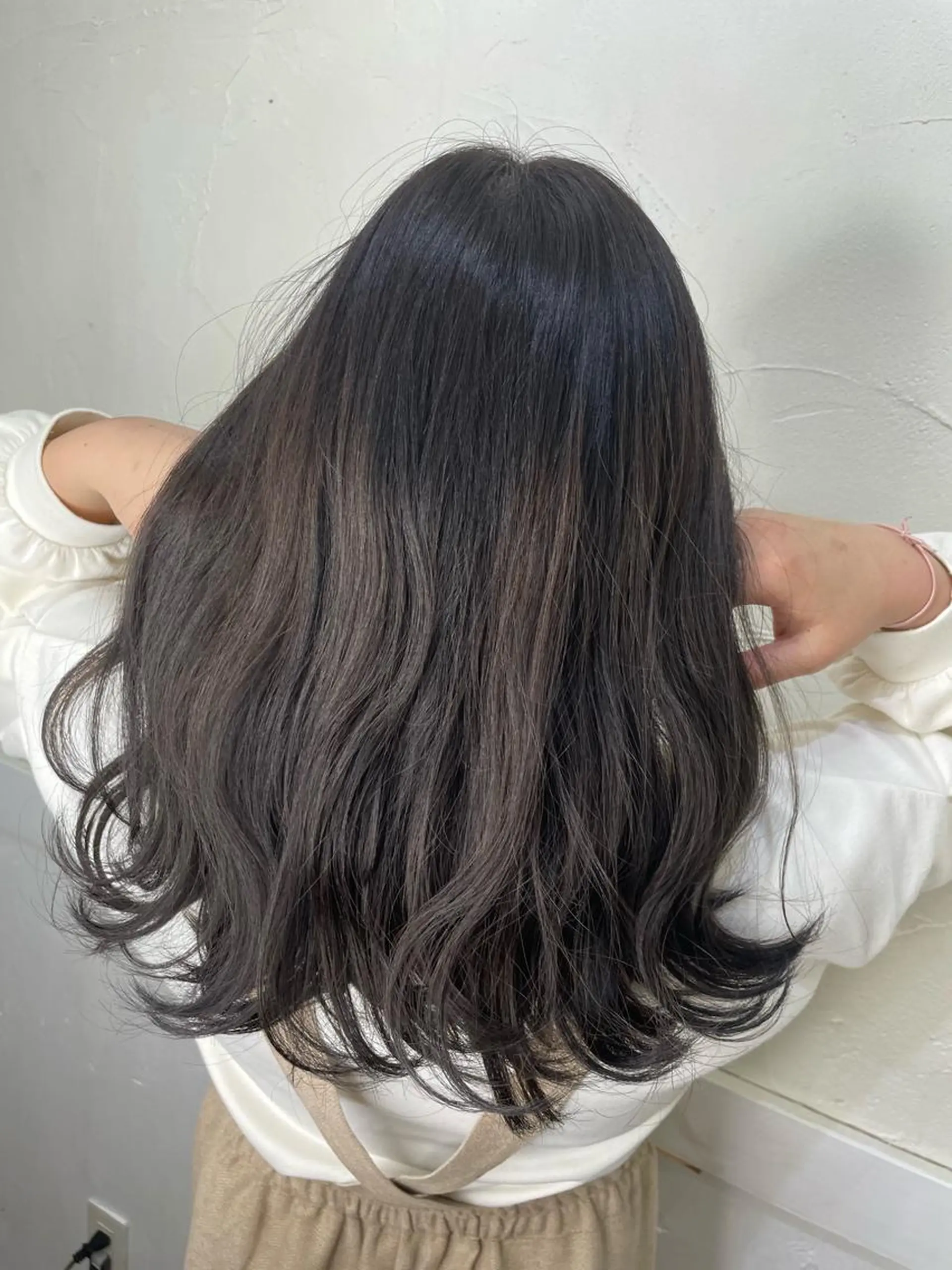 ミディアム カラー グレージュ 外国人風/ブリーチ 小泉じょうのヘアスタイル