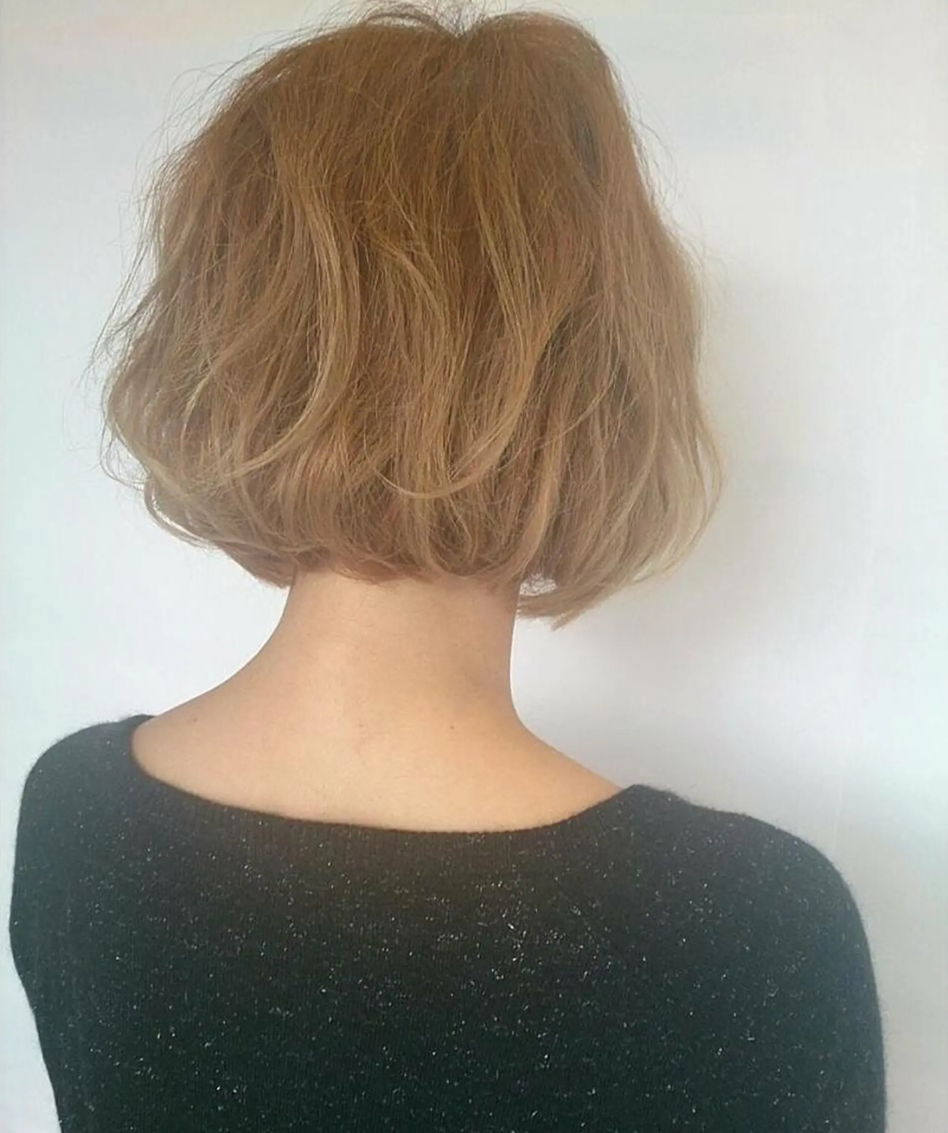 ショート カラー hair gladness WORLD所属・吉田 幸司のヘアスタイル