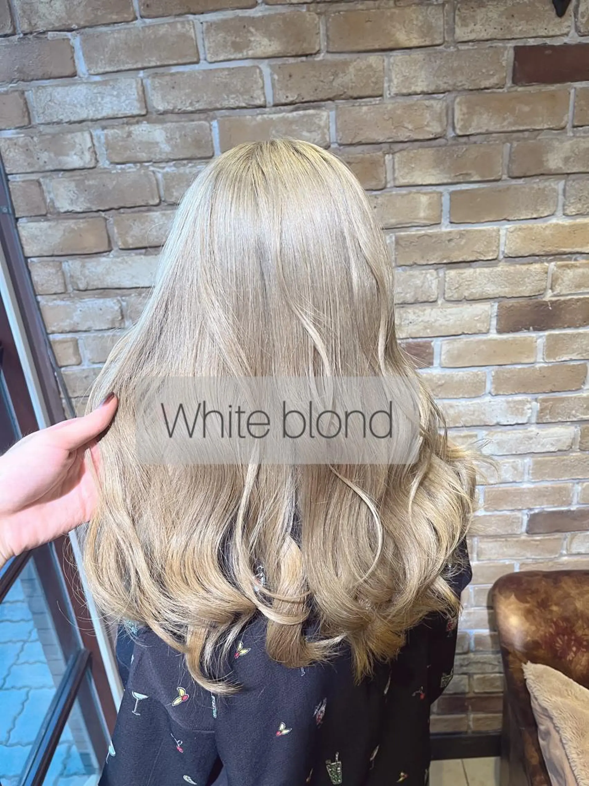 ロング カラー ヘアカラー 🧡ミルクティー/ レイヤー🧡ショウナのヘアスタイル