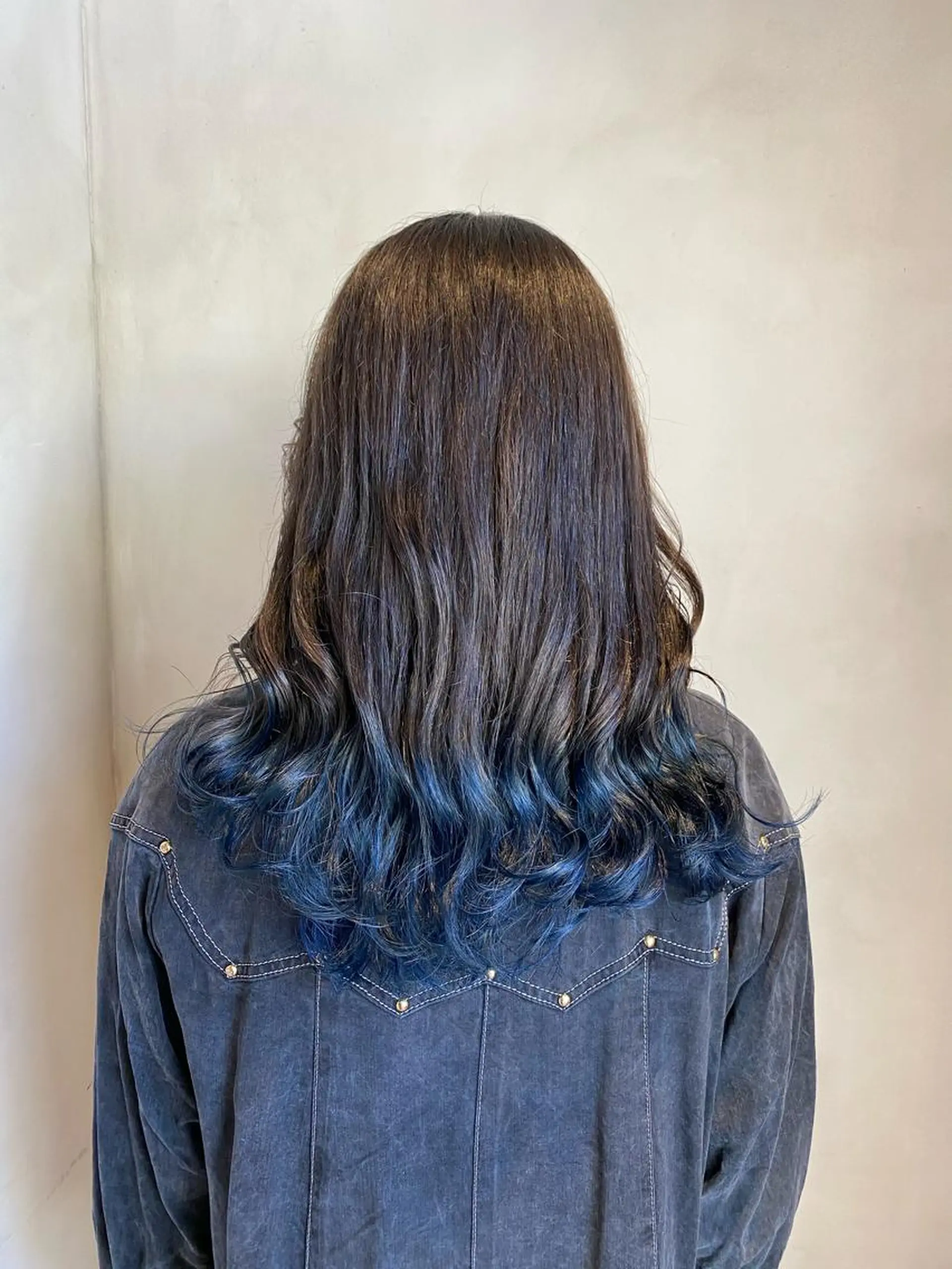 セミロング カラー ブルーカラー ブルージュ 綱島店🦋店長🦋 ほんさわ みずきのヘアスタイル