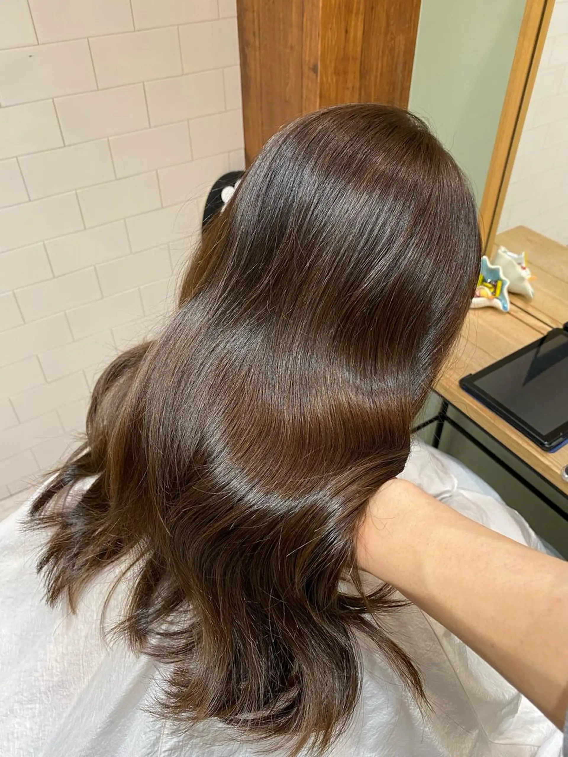 セミロング 韓国風ヘア レイヤーカット カット ヘアカラー 韓国トレンドヘア しゅーやのヘアスタイル