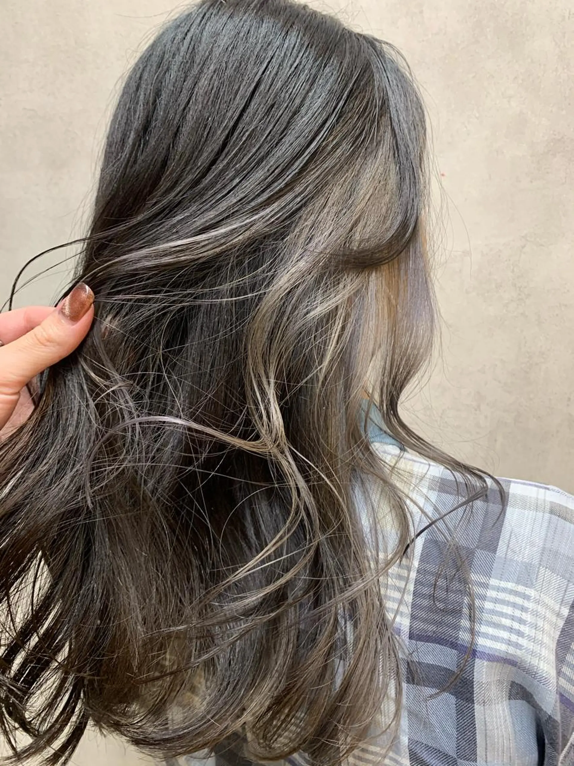 ロング カラー インナーカラー にった みずきのヘアスタイル