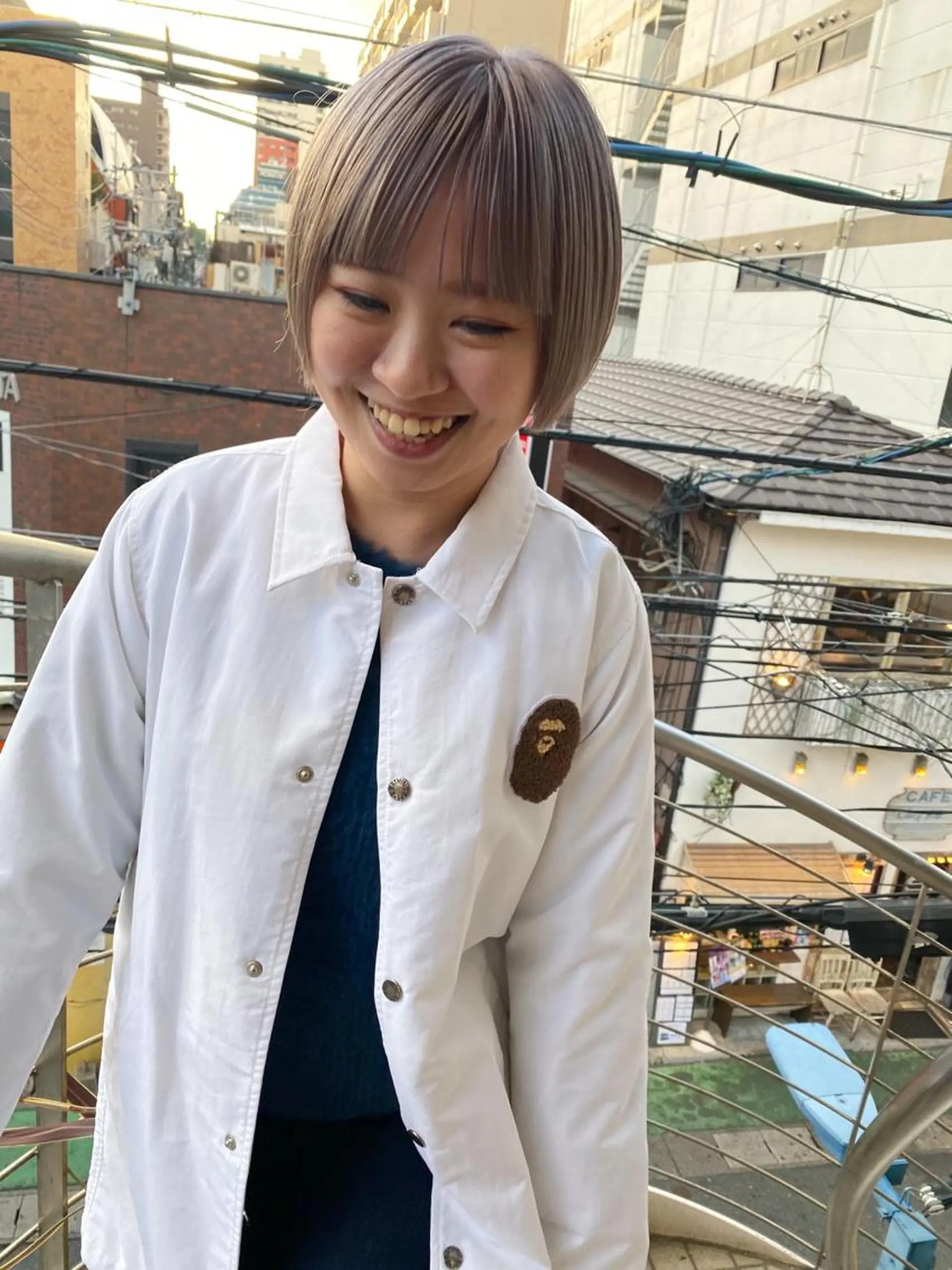 ショート カラー バレイヤージュ ブリーチ ケアブリーチ ダブルカラー グラデーションカラー ヘアカラー トリートメント qiie/長友 インナーカラーのヘアスタイル