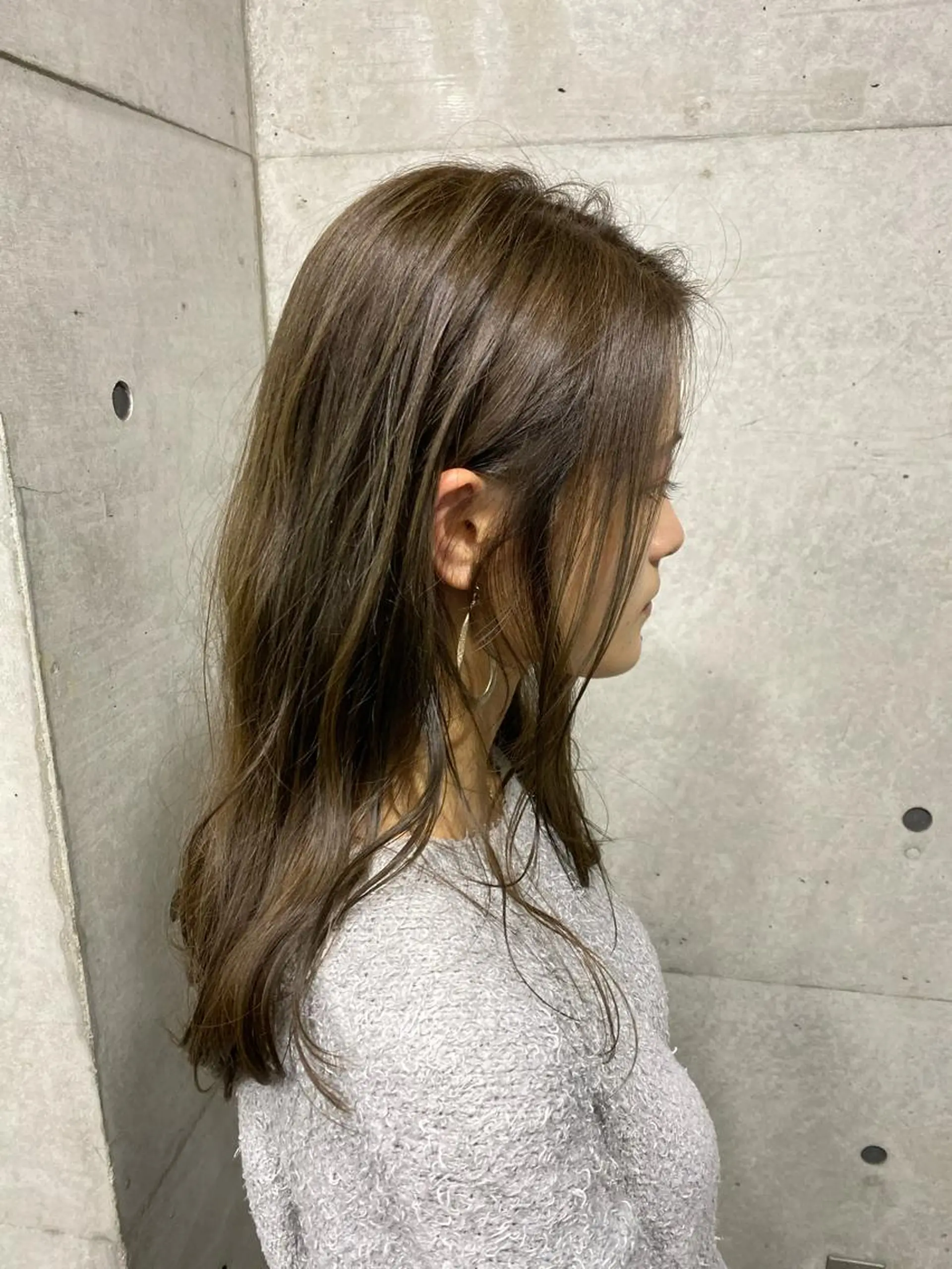 セミロング カラー カット ヘアカラー 瀧尻 光のヘアスタイル