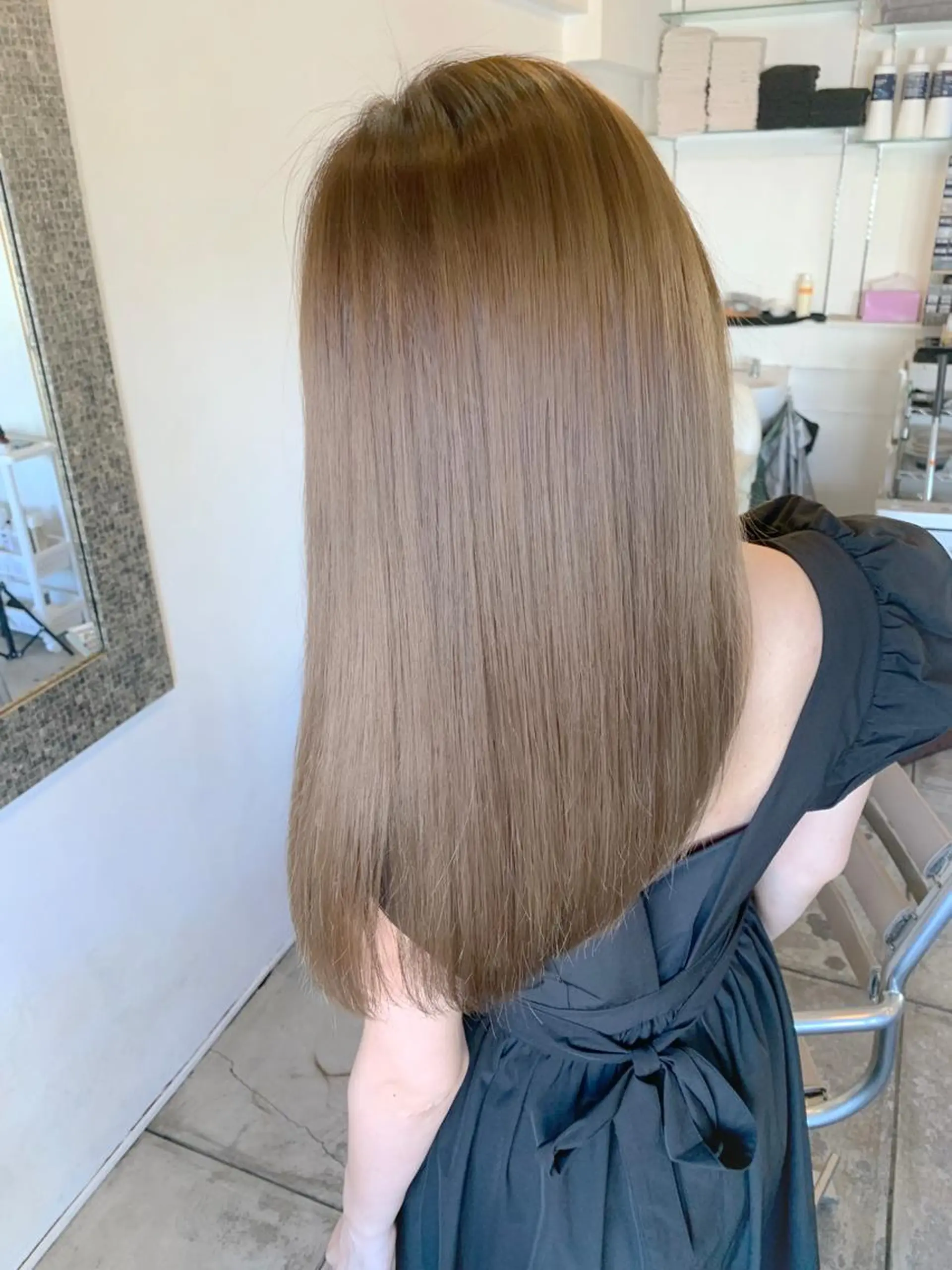 ロング カラー くせ毛 顔周りカット 似合わせカット 小顔カット トリートメント 武田涼レイヤーカット 髪質改善×縮毛矯正のヘアスタイル