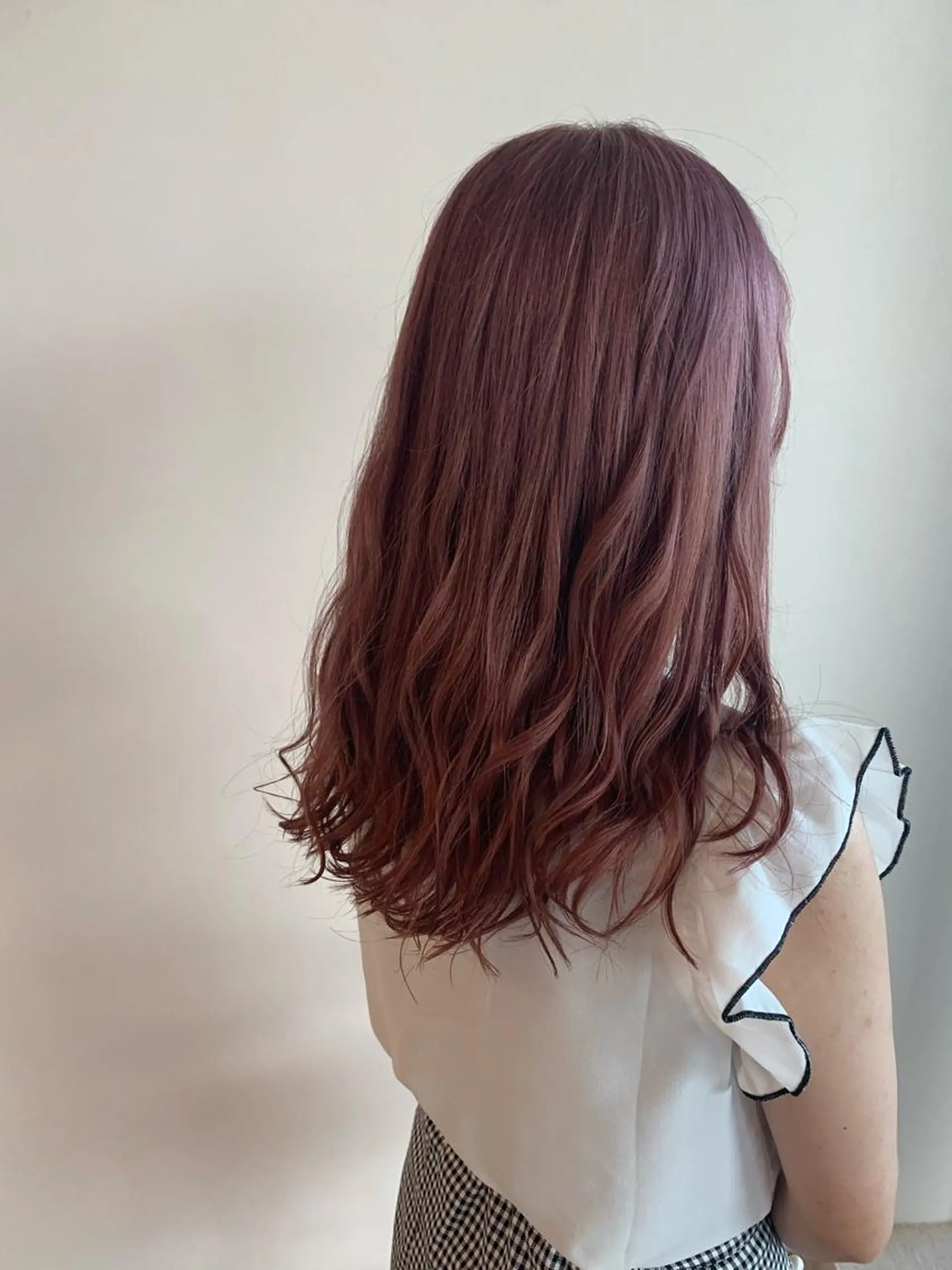 セミロング ヘアカラー 中島 直哉のヘアスタイル