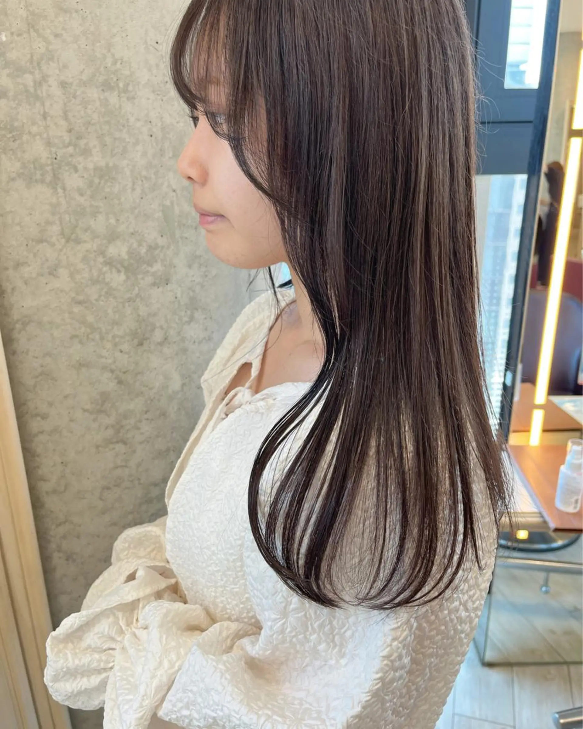 ロング カラー グレージュ カット ヘアカラー トリートメント サソウ ユリエ🥥のヘアスタイル