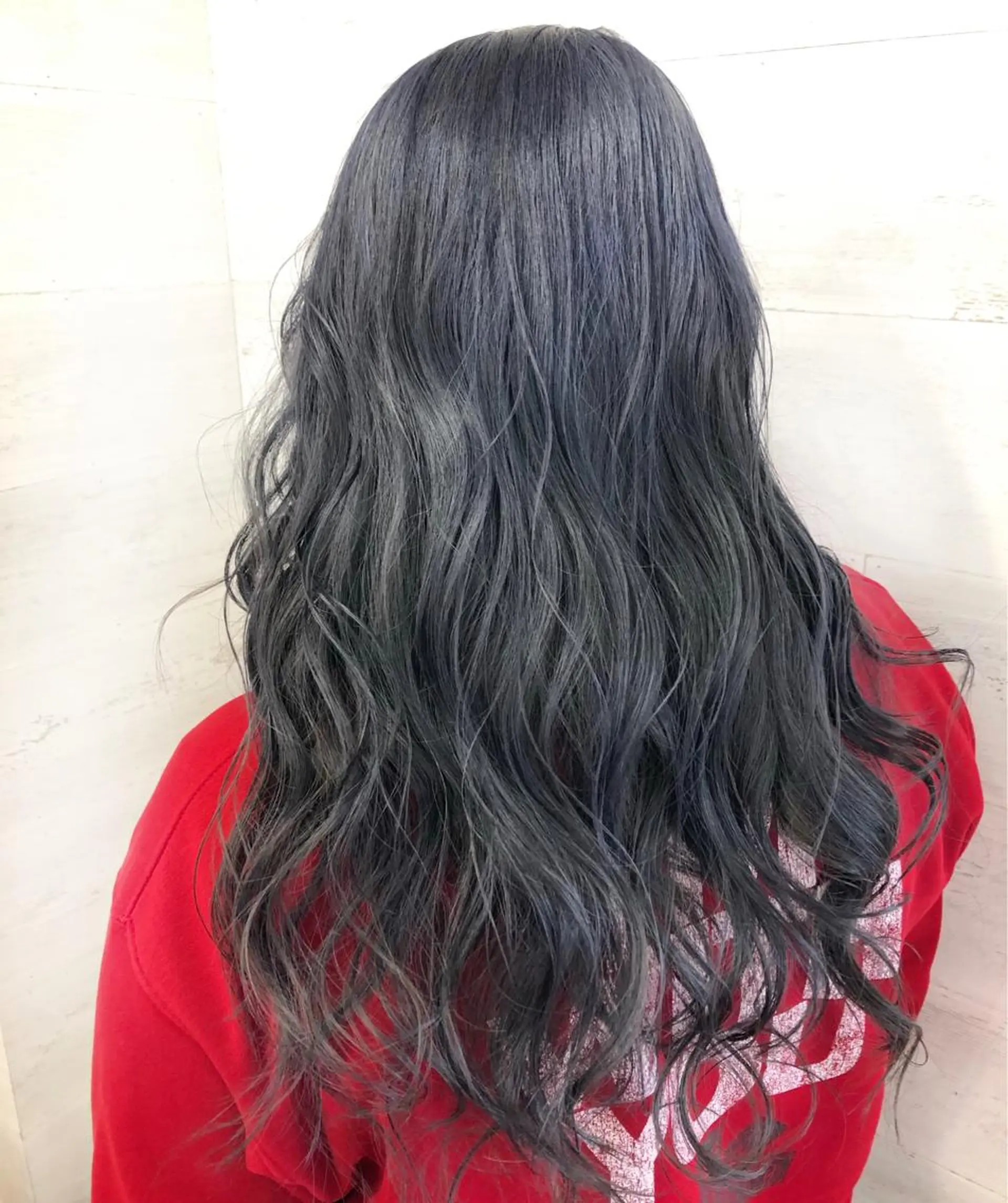 ロング カラー ブルーカラー ブルーバイオレット バイオレットカラー 女性リピ90%🍨 🩷佐藤みずきのヘアスタイル