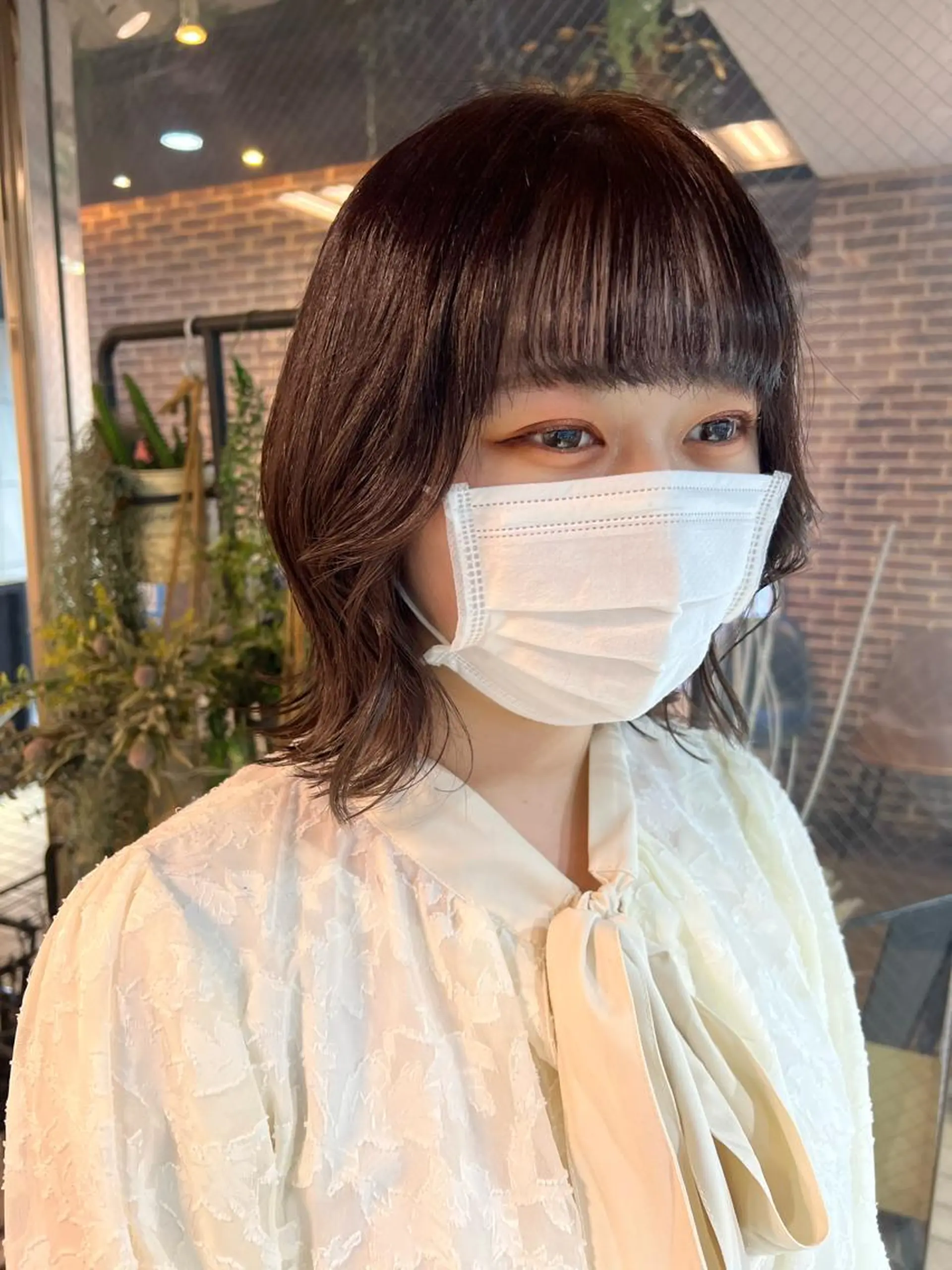 カラー ブリーチ ケアブリーチ ダブルカラー イヤリングカラー イルミナカラー キムラリホ/ 国立美容室の眉毛・アイブロウイメージ