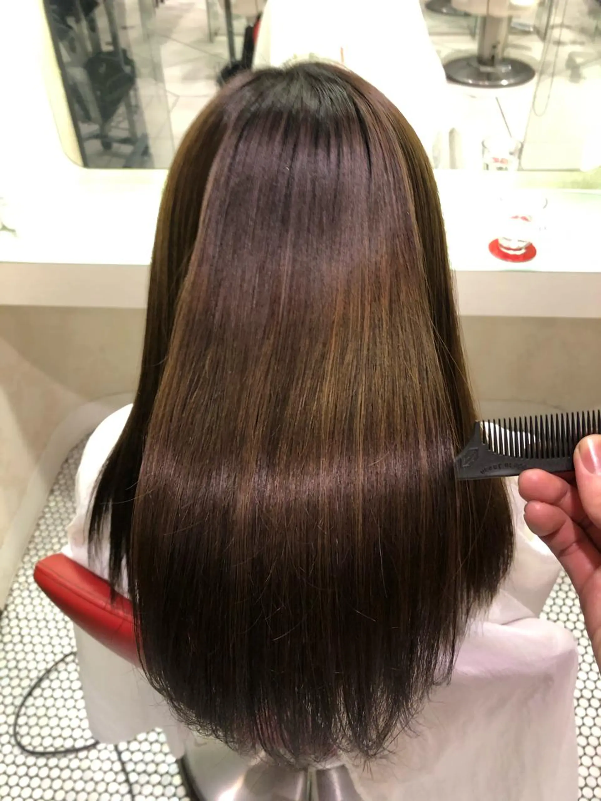 セミロング カット 縮毛矯正 トリートメント 國分 利成のヘアスタイル