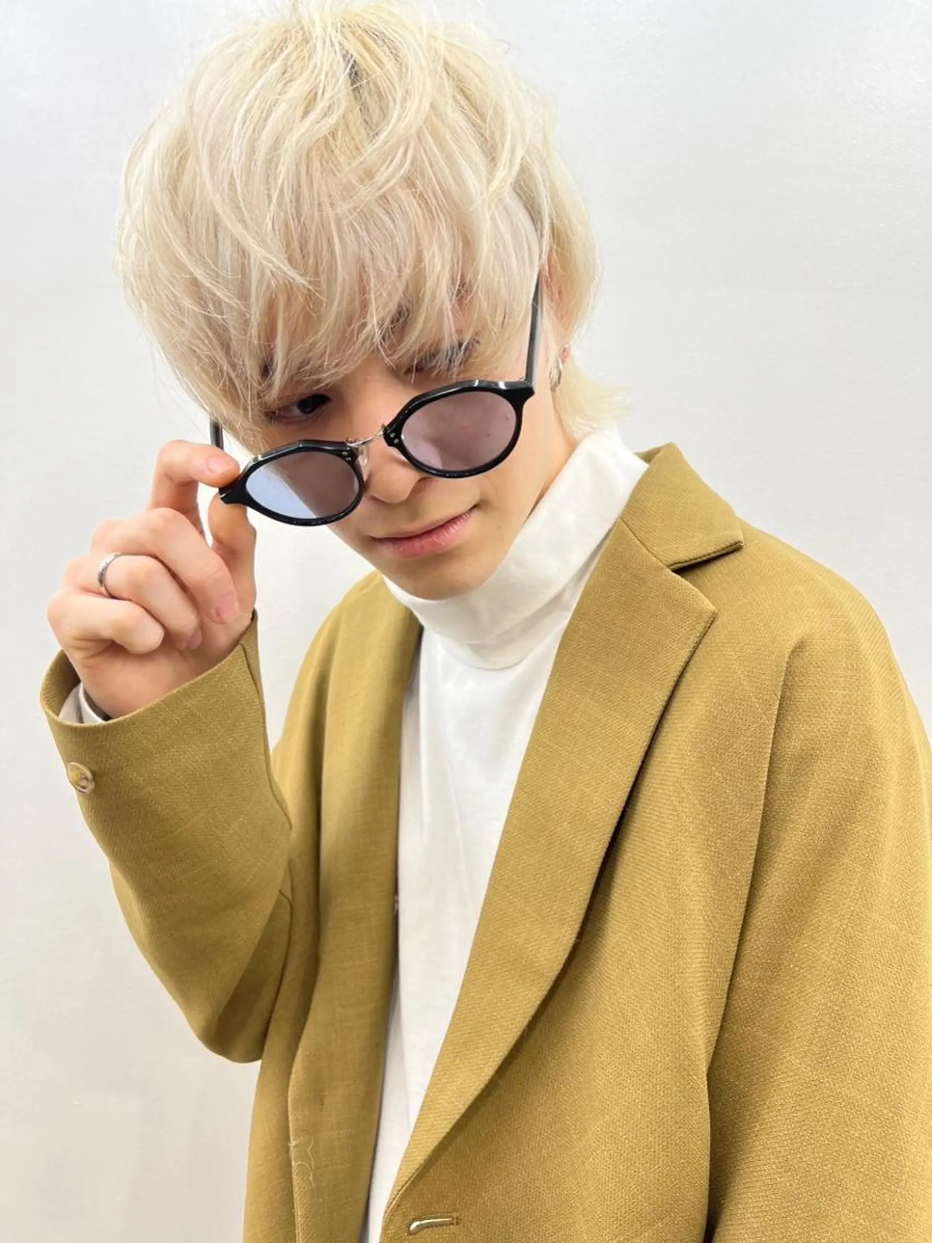 ミディアム ミディアムパーマ ボブ 髪質改善 レイヤーカット カット ヘアカラー MiRI💜地毛級 エクステ✖似合わせ技のヘアスタイル