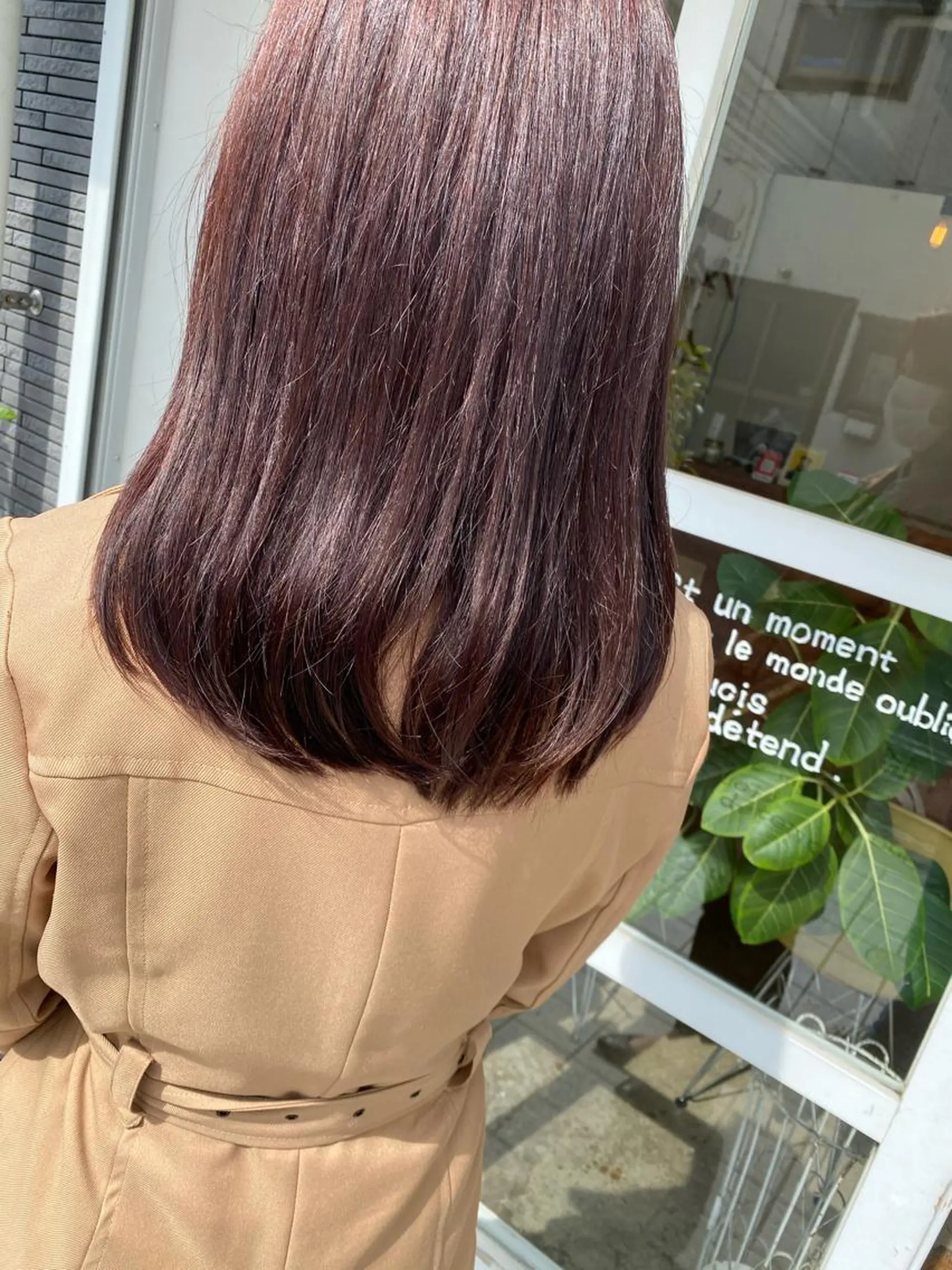 セミロング カラー ブラウンカラー ピンクカラー ピンクブラウン わかばやし ゆうこのヘアスタイル