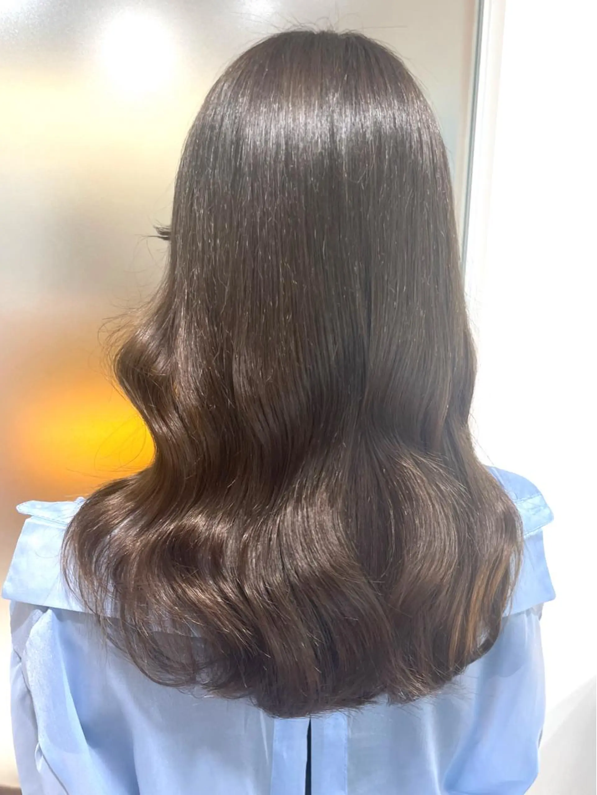 セミロング カラー ヘアカラー 佐藤 梨里花 ❤︎のヘアスタイル