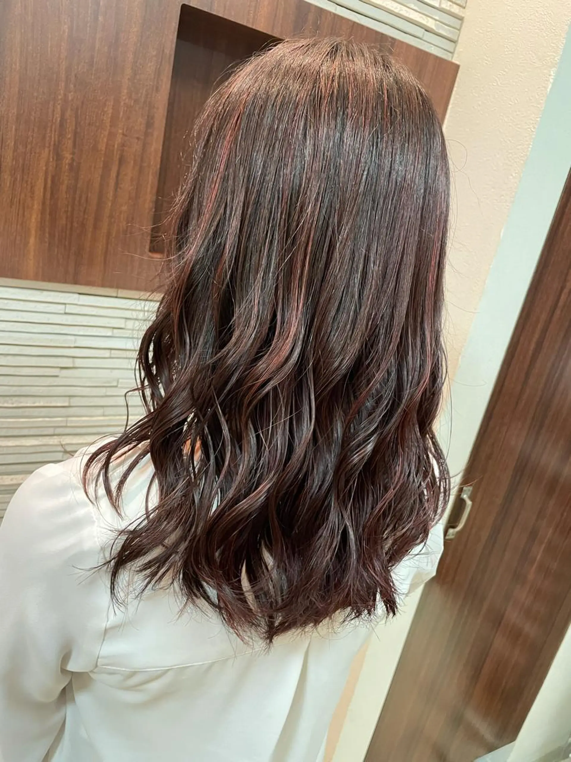 ロング ハイライト 佐藤 由依/韓国ヘアのヘアスタイル