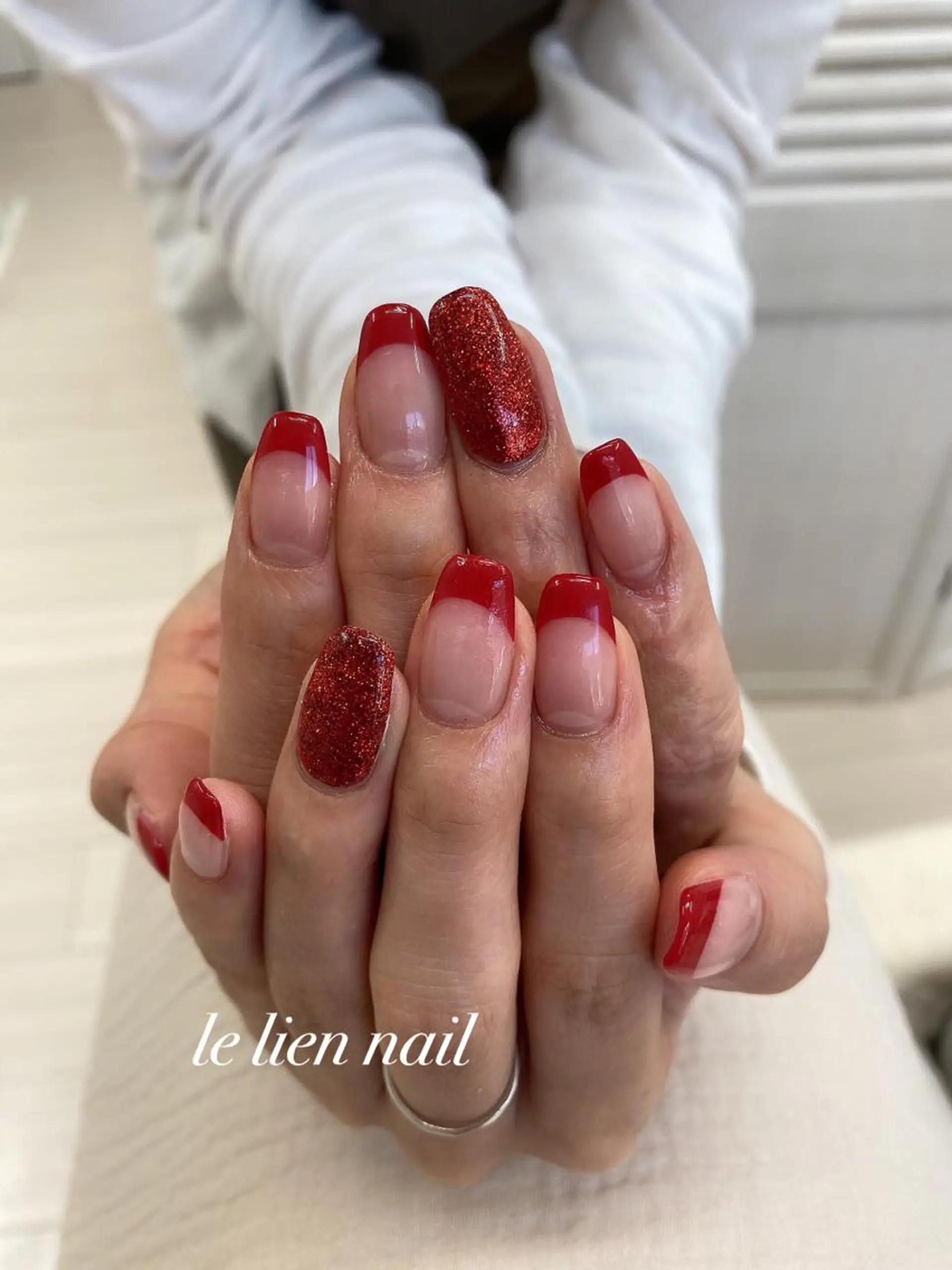 ネイル フレンチネイル ラメ(グリッター) 赤色 le lien nailのネイルデザイン