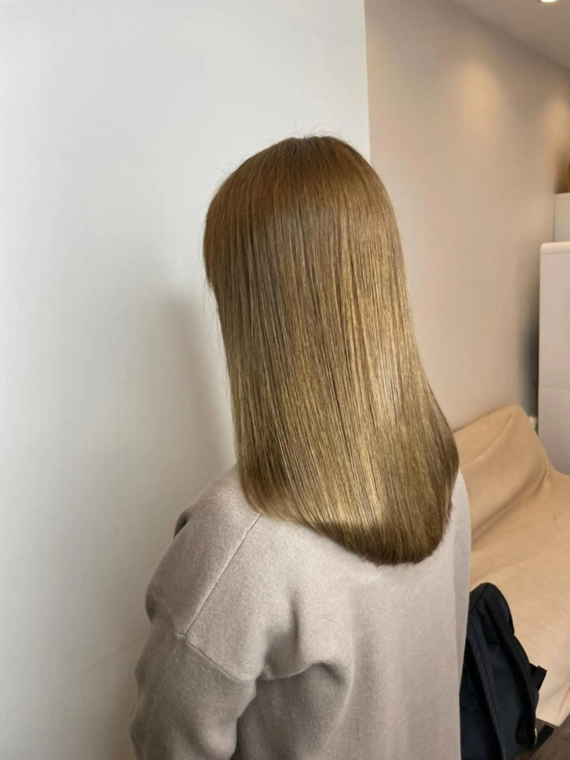 ミディアム パーマ カラー キッズ ヘアアレンジ ミディアムパーマ アディクシーカラー アッシュ バレイヤージュ ミストバング 【N°deseo】 吉祥寺のヘアスタイル