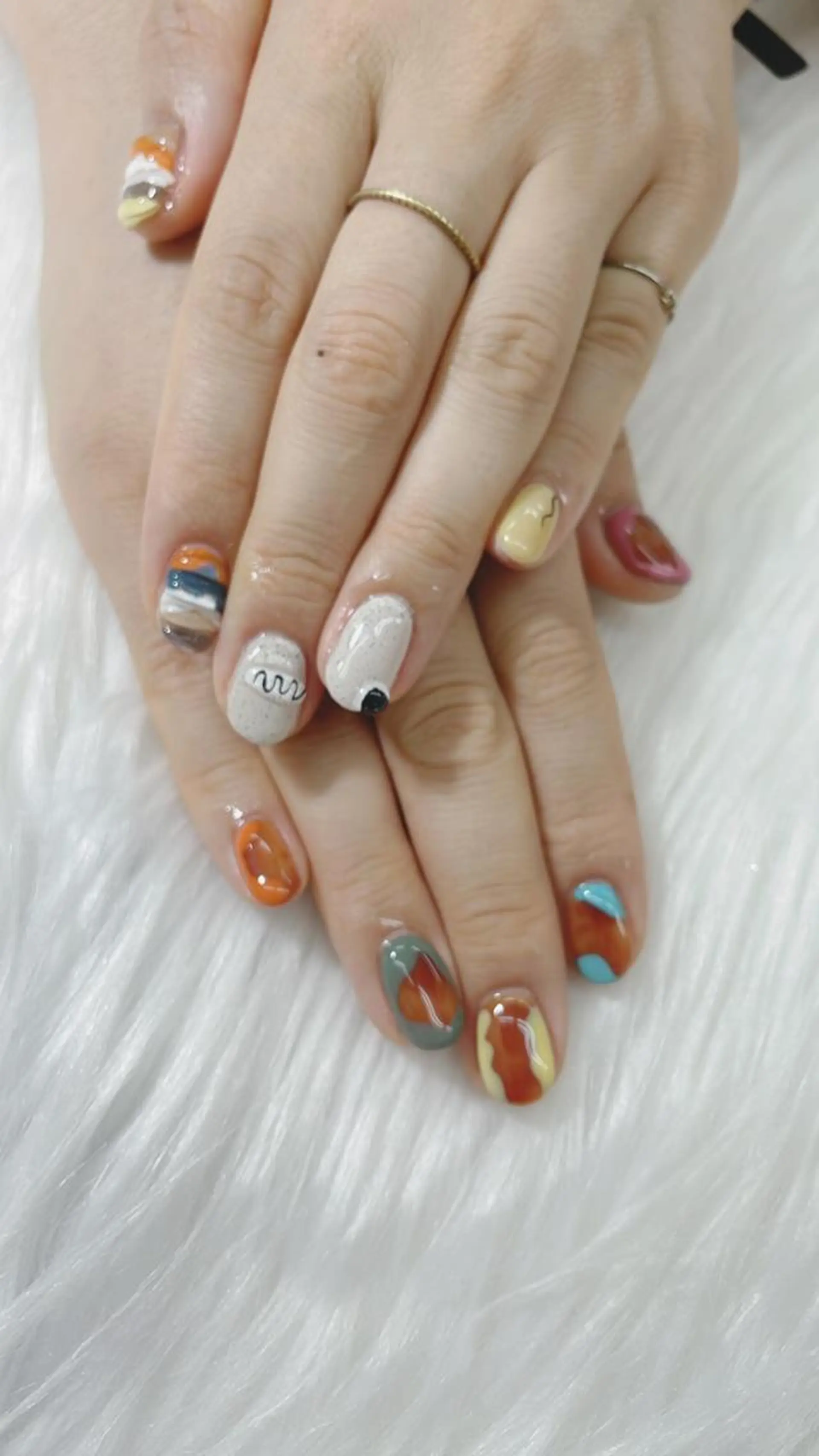 ネイル 持ち込み ハンドネイル 🦋ネイルサロン ブラン🌈ゆりのネイルデザイン