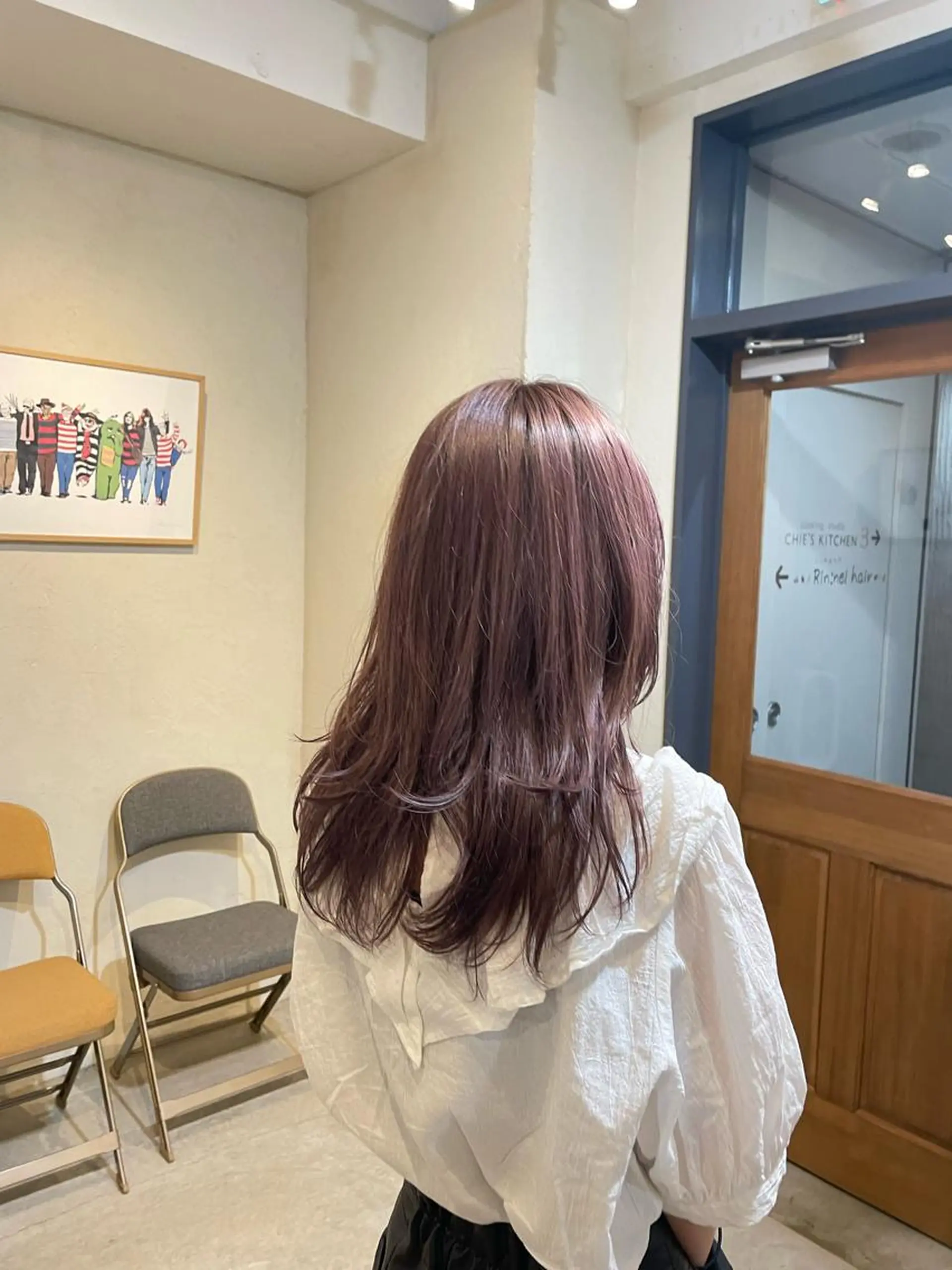 ロング カラー 透明感カラー ラベンダーカラー Rin:nel hair所属・Takanishi くすみベージュカラーのヘアスタイル