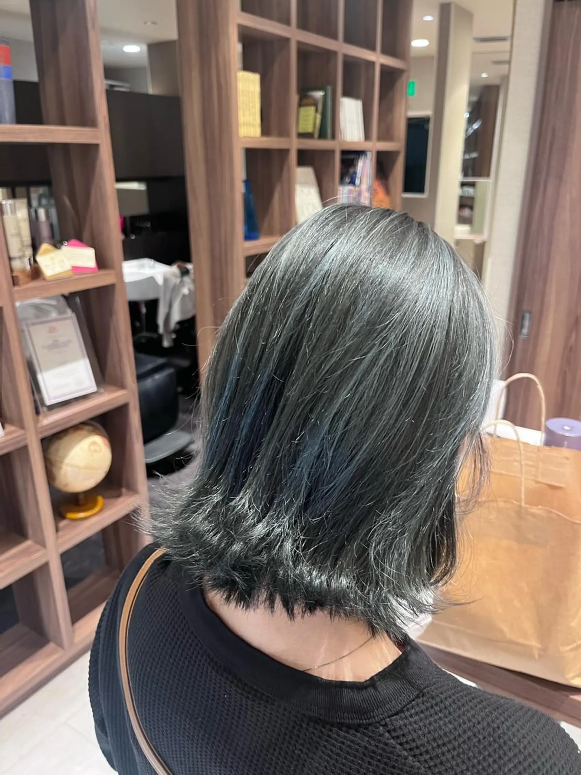 ミディアム カラー ハイライトカラー ハイライト dogstar小林諒 レイヤー/パーマのヘアスタイル