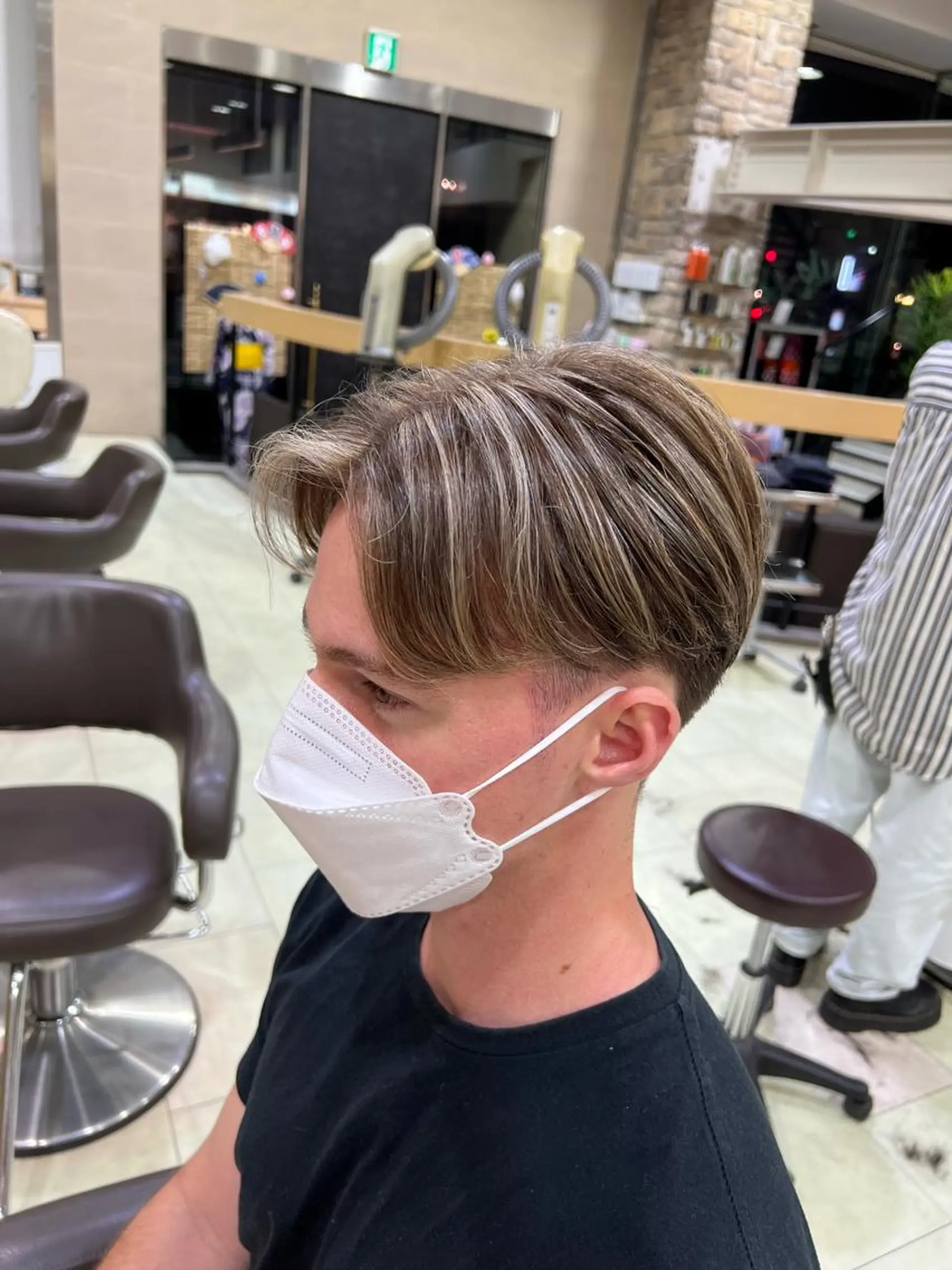 ミディアム カラー メンズ カット ヘアカラー ダウンパーマ🇰🇷 毛流れパーマ【かな】のヘアスタイル