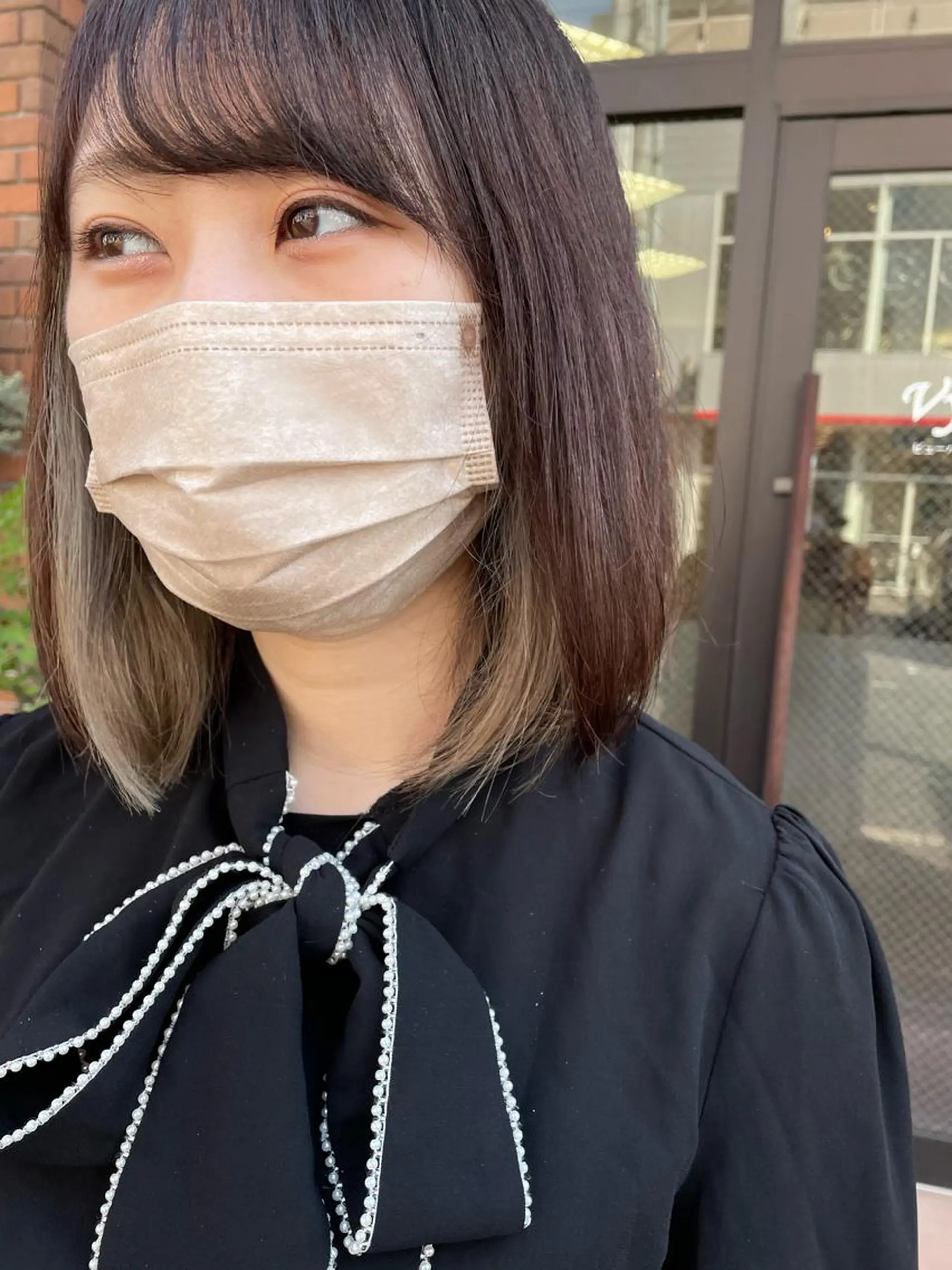 ミディアム カラー ヘアカラー Vyuha ビューハのヘアスタイル