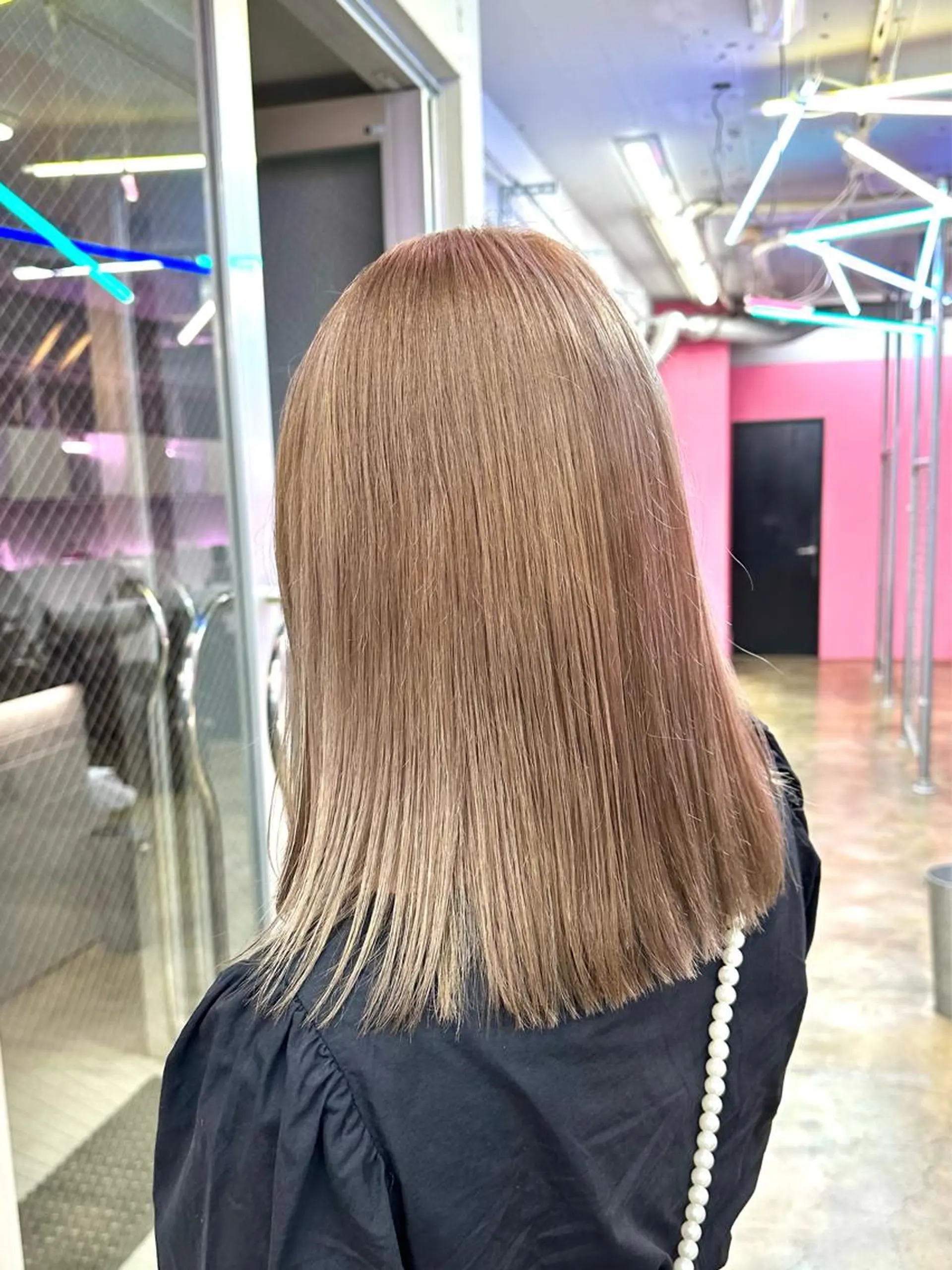 ミディアム カラー カット ヘアカラー トリートメント 🌈ベージュ艶髪🌈 ボブ/ユウトのヘアスタイル
