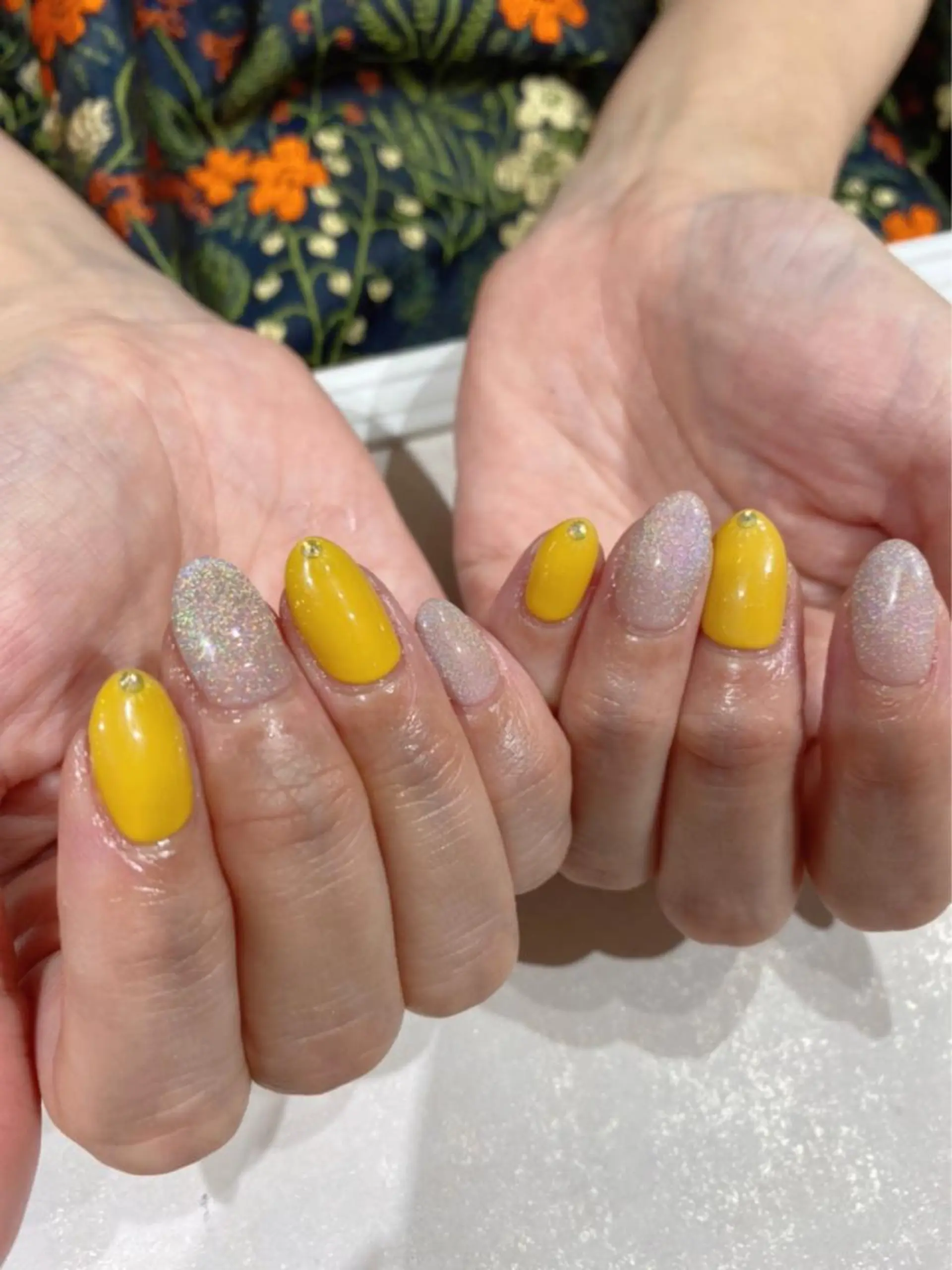 ショート ハンドネイル Nail R💫 naoのネイルデザイン