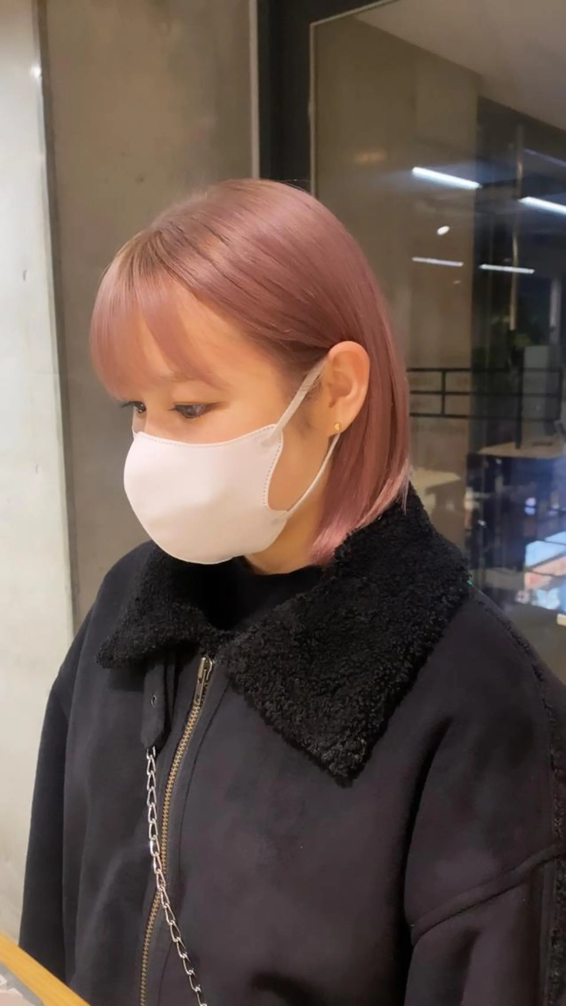ミディアム ヘアカラー まお♡レイヤーカット 耳ツボジュエリーのヘアスタイル
