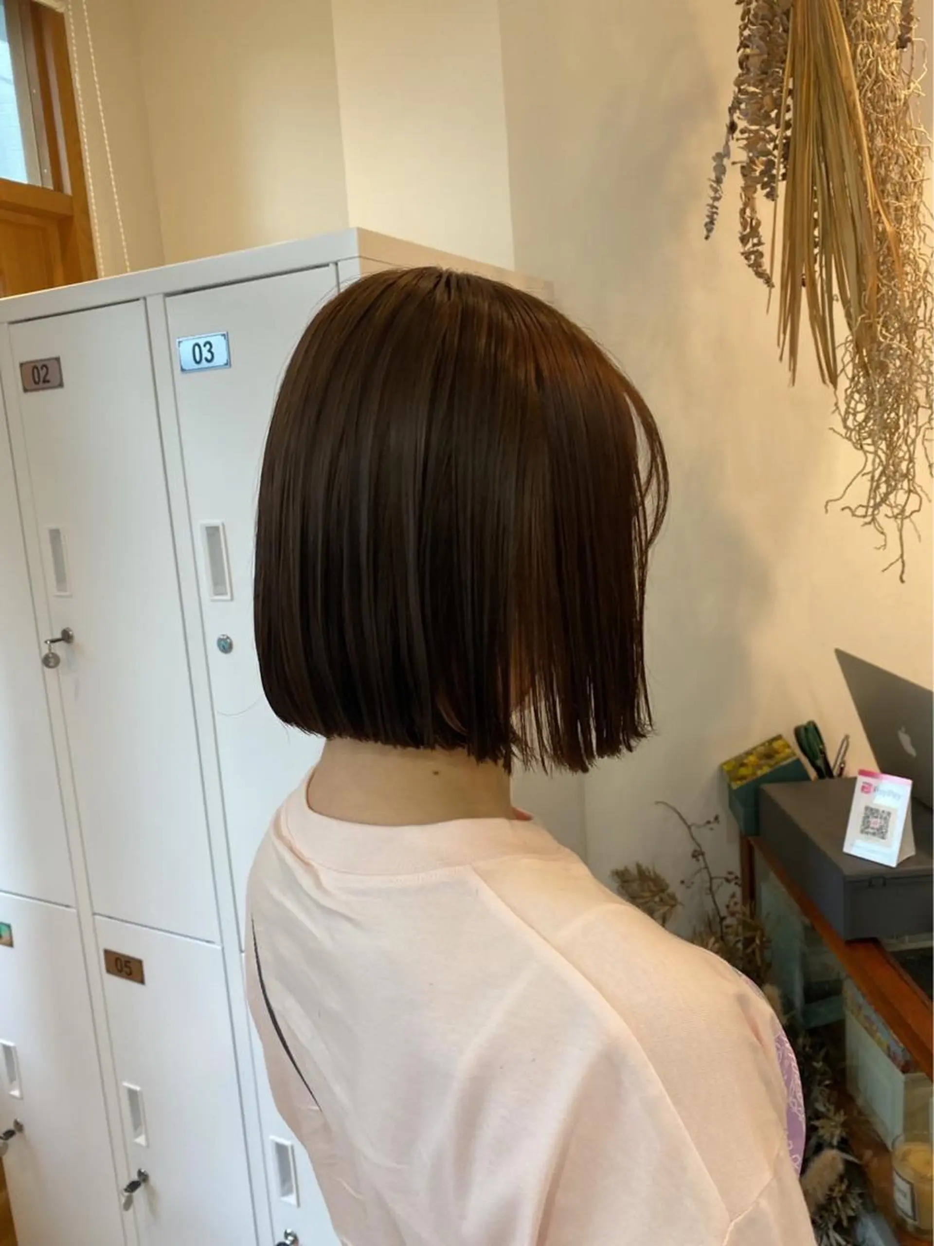 ミディアム エギョモリ 天使の羽バング・フェザーバング ハッシュカット ハイライト タンバルモリ ヘアカラー トリートメント なかむら ゆきのヘアスタイル