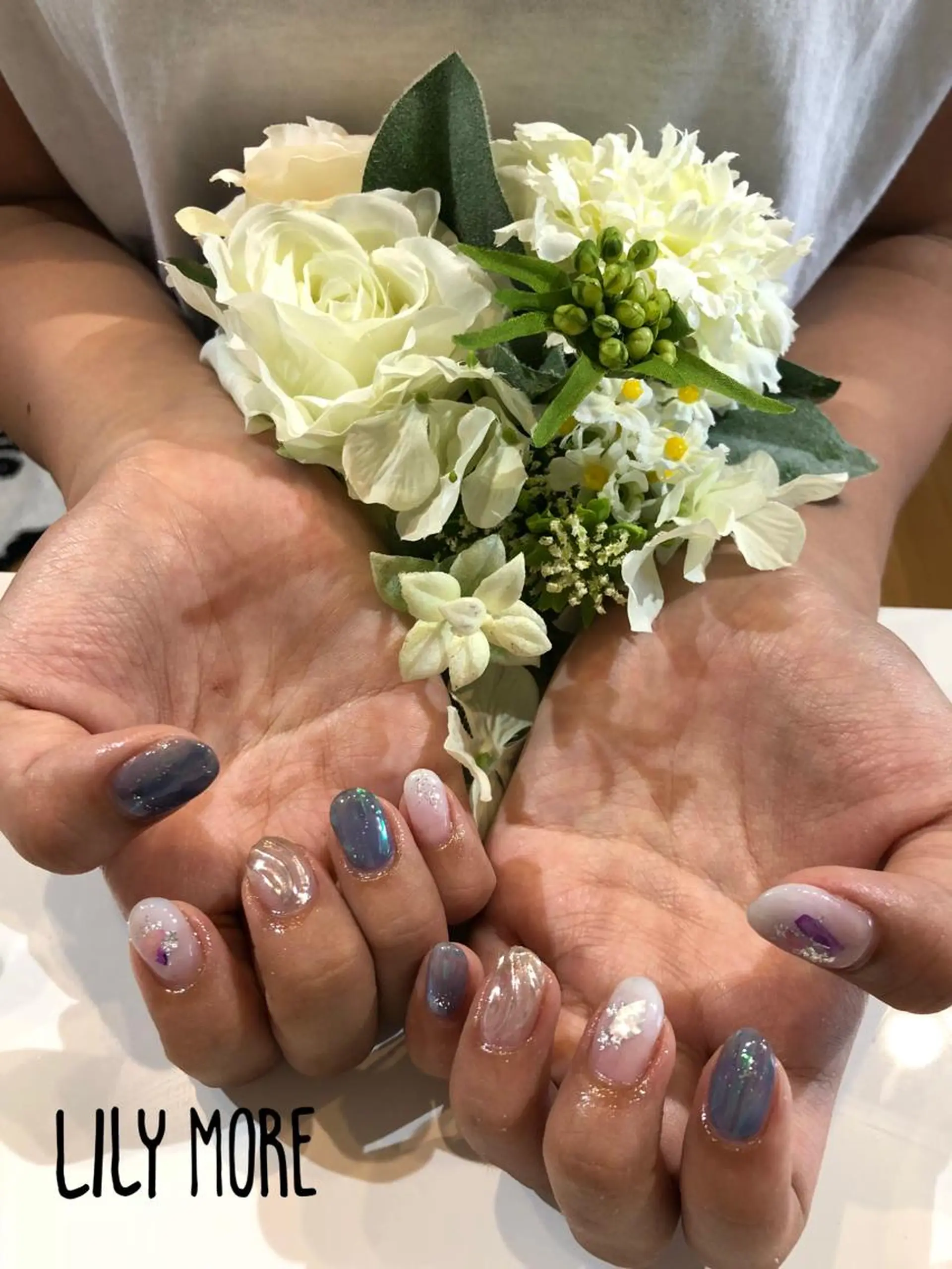 ネイル ニュアンスネイル Lily closetのネイルデザイン