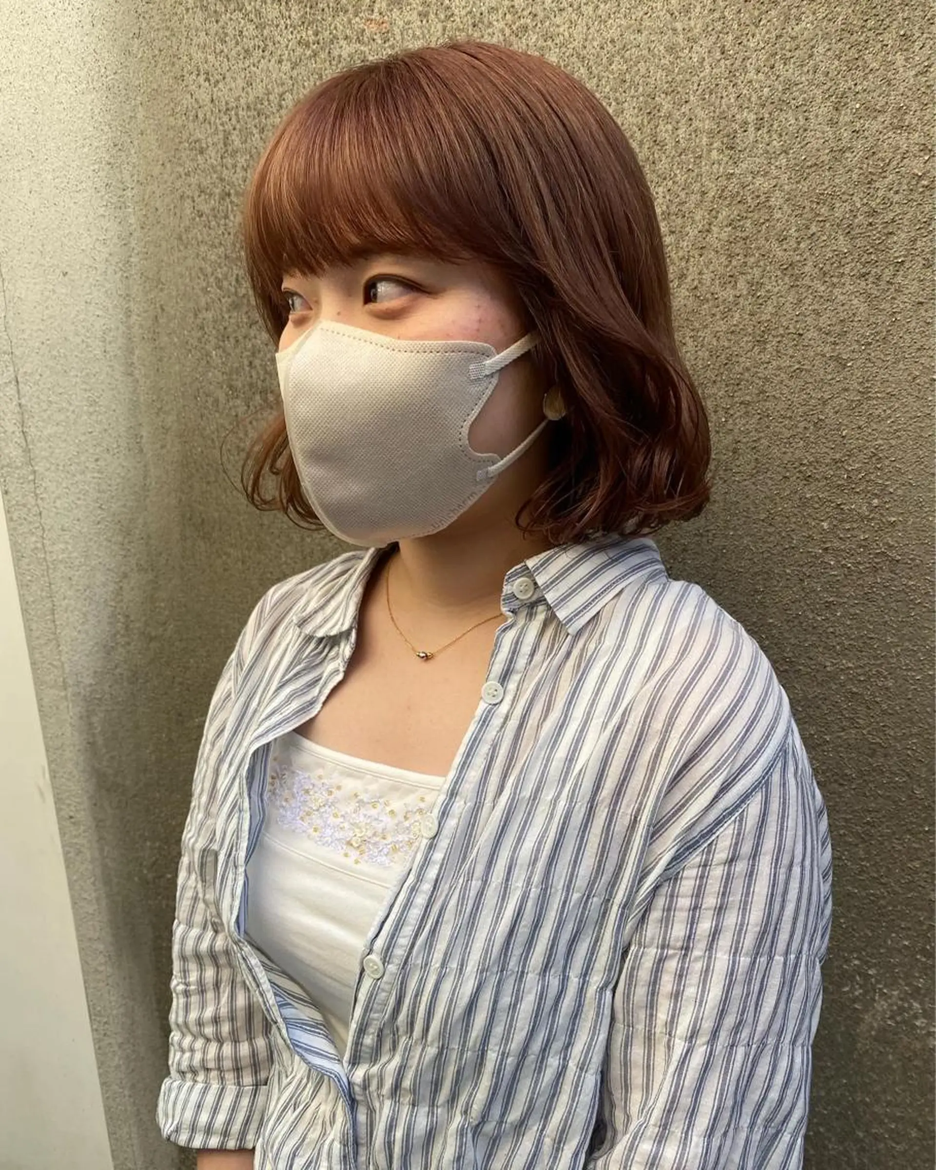 ミディアム カラー ベージュカラー ブリーチ ピンクカラー ピンクベージュ NATSUKI😸 ‪✂︎‬南森町美容室のヘアスタイル