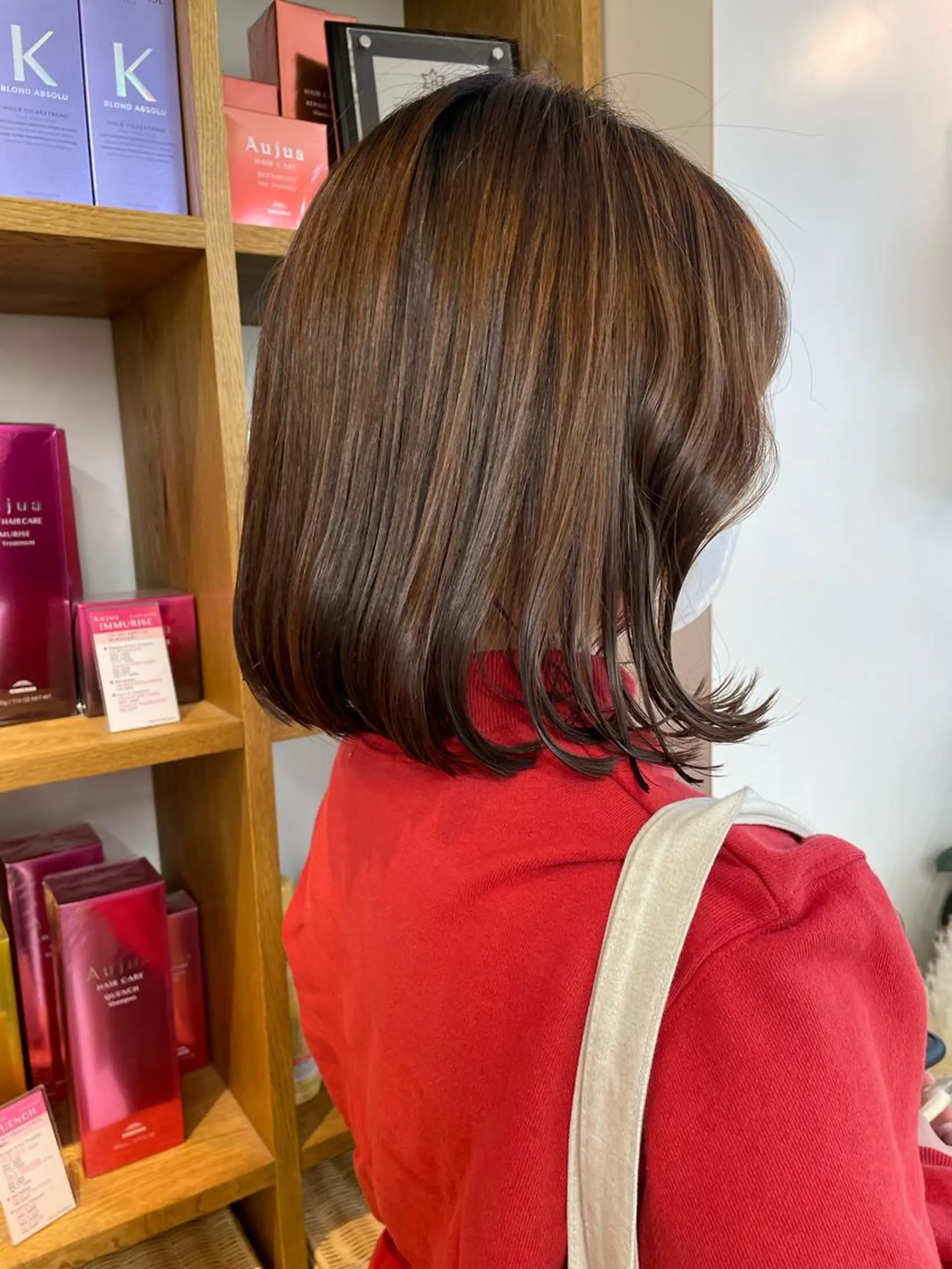 ミディアム 江上 京花のヘアスタイル