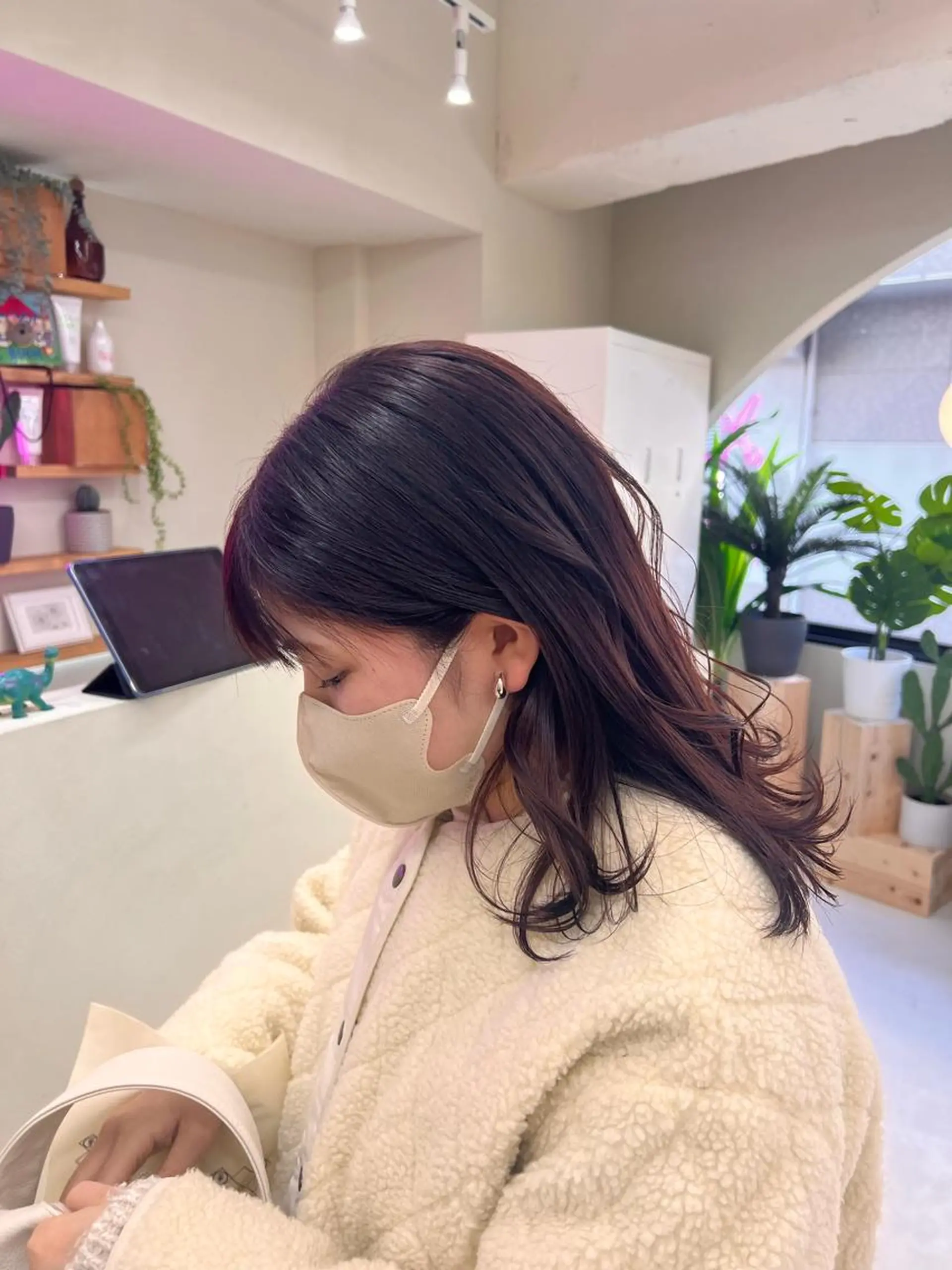 ミディアム ピンクブラウン カット ヘアカラー fore所属・橋爪 明日香のヘアスタイル
