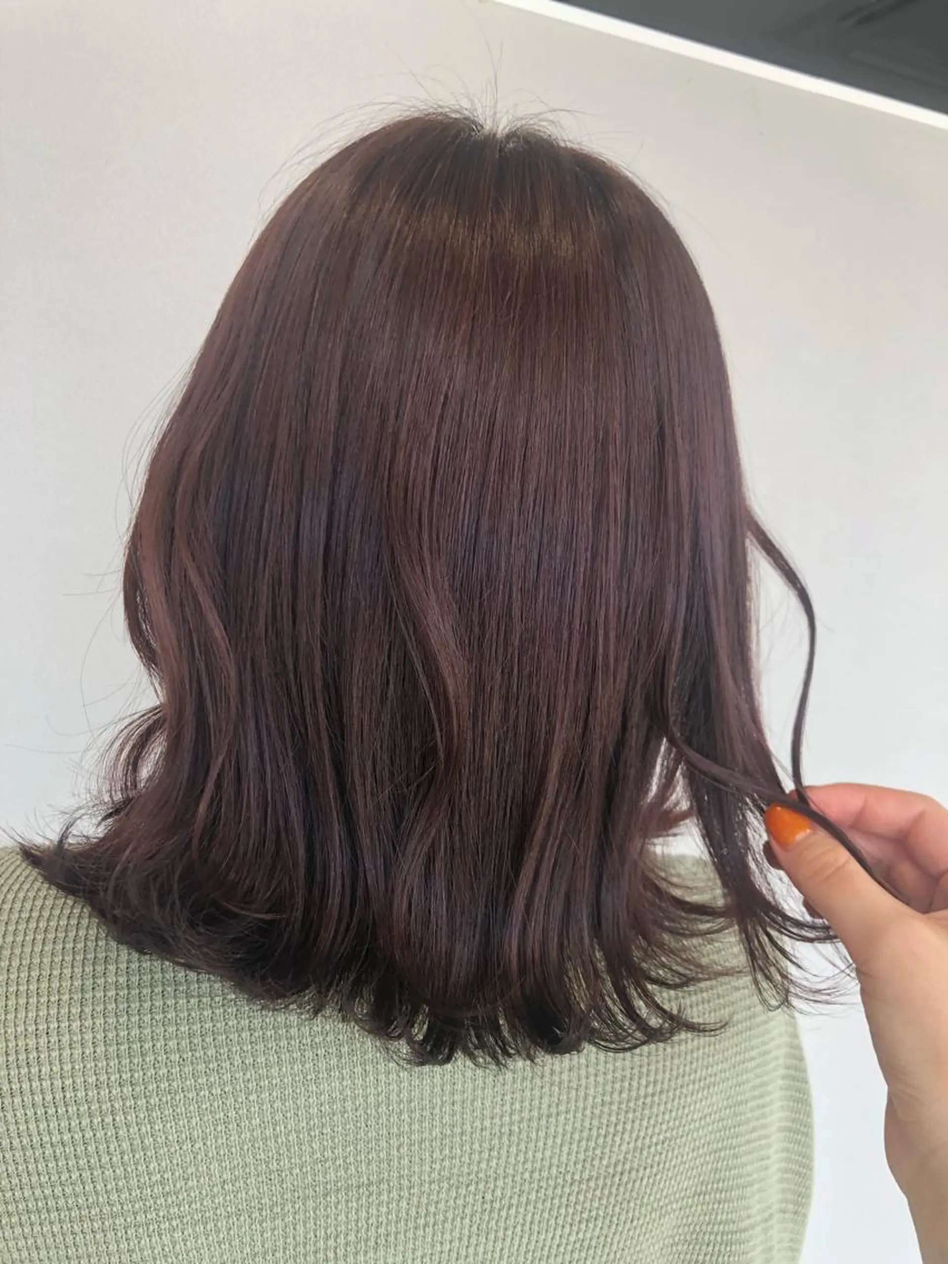 カラー ブリーチ ラベンダーカラー ブリーチなしカラー _WHITE浜松店 もえかのヘアスタイル