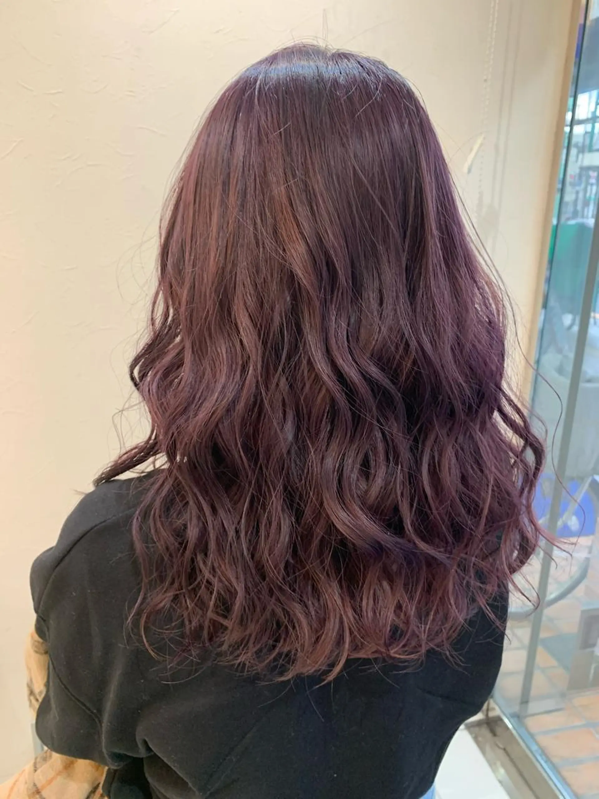 ロング カラー ヘアカラー トリートメント 店長ハイトーンカラー 柞山史奈のヘアスタイル