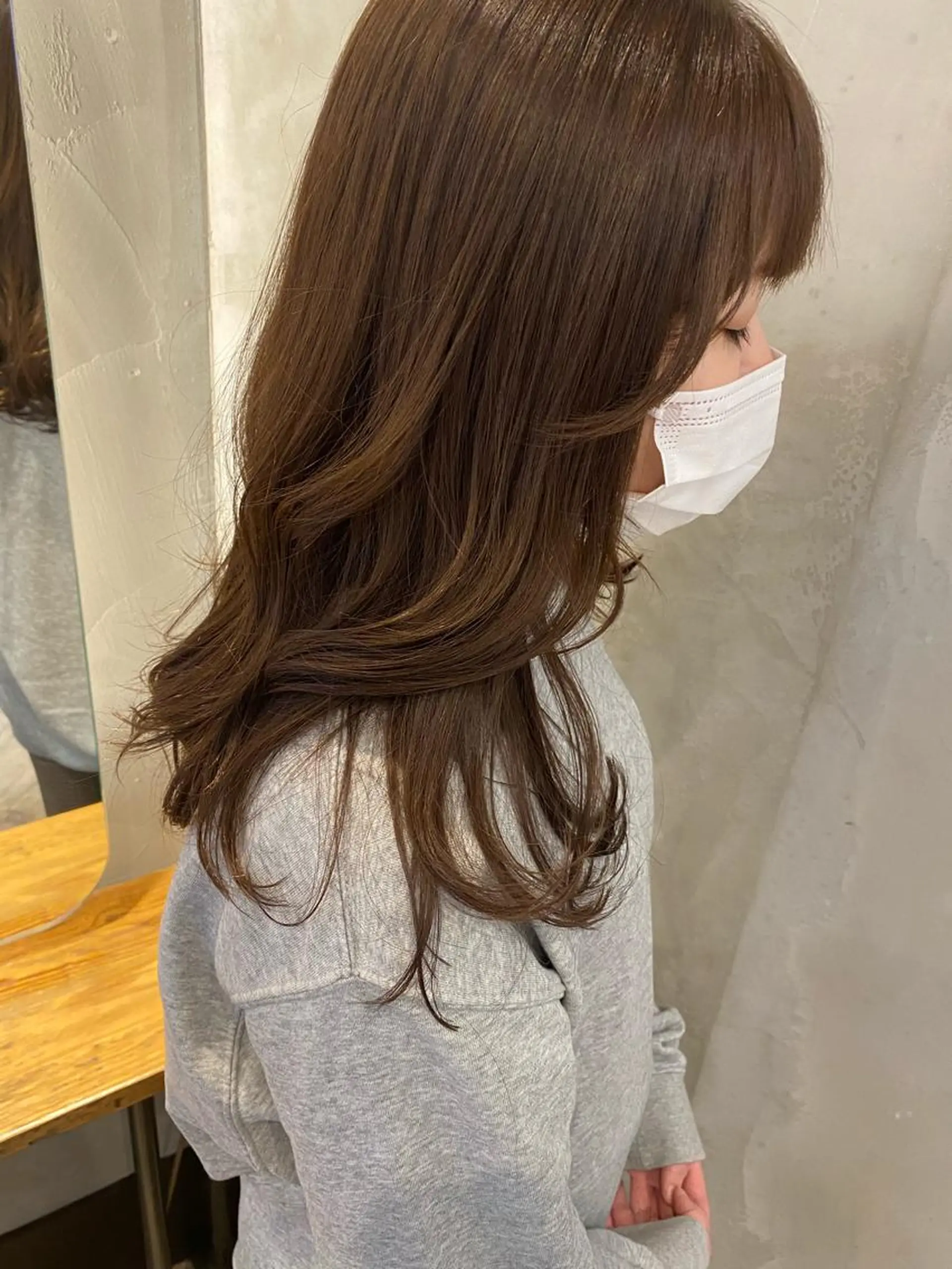 ミディアム レイヤーカット カット ヘアカラー トリートメント 顔周りcut・ご相談 ＝新宿しずく🇰🇷のヘアスタイル