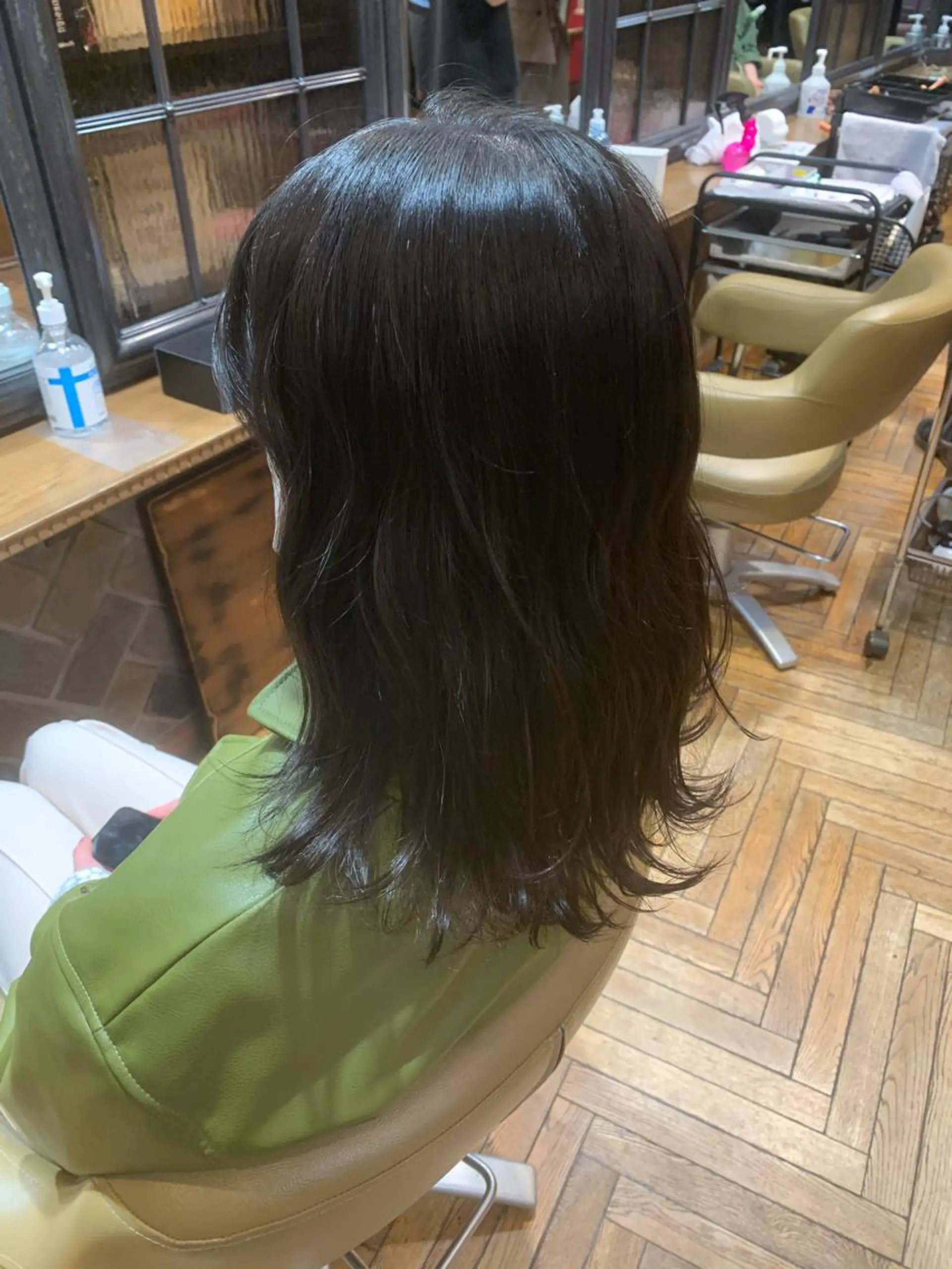 ミディアム カラー 透明感カラー ごとう さなのヘアスタイル