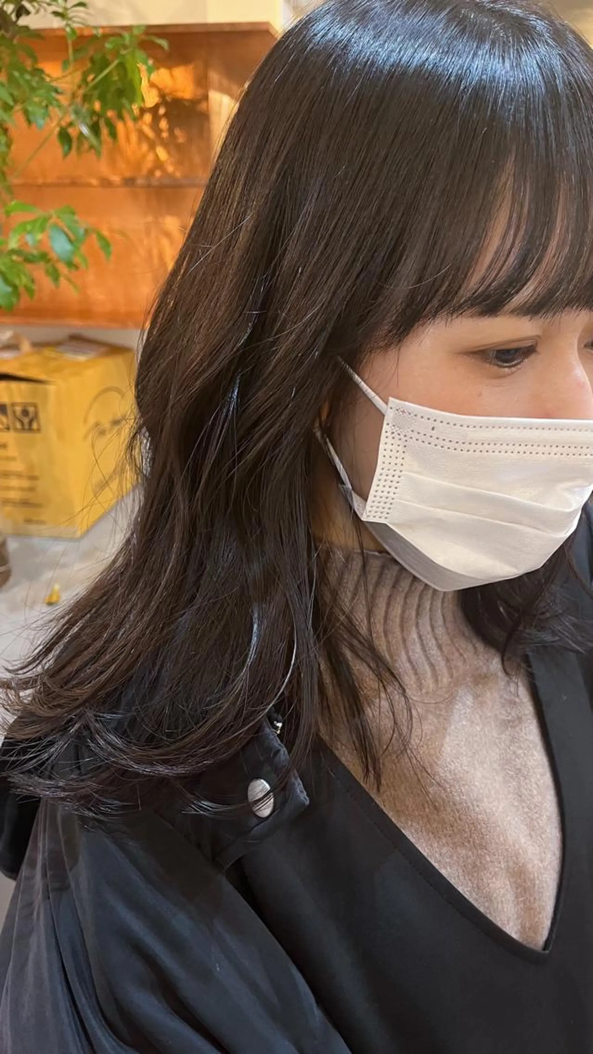 ミディアム KOCHAB 中村穂風のヘアスタイル