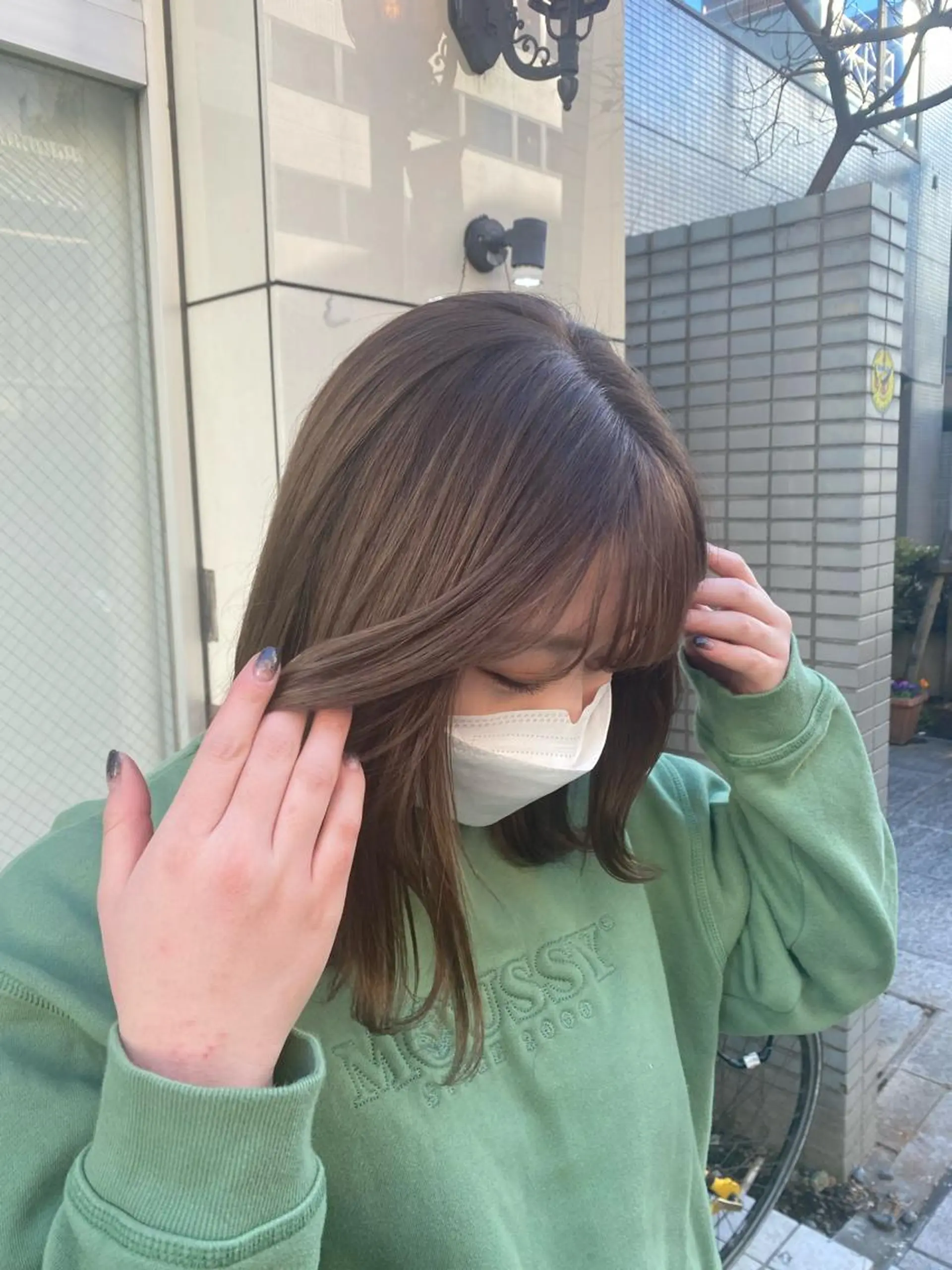 カラー ブリーチ 石野 友唯のヘアスタイル