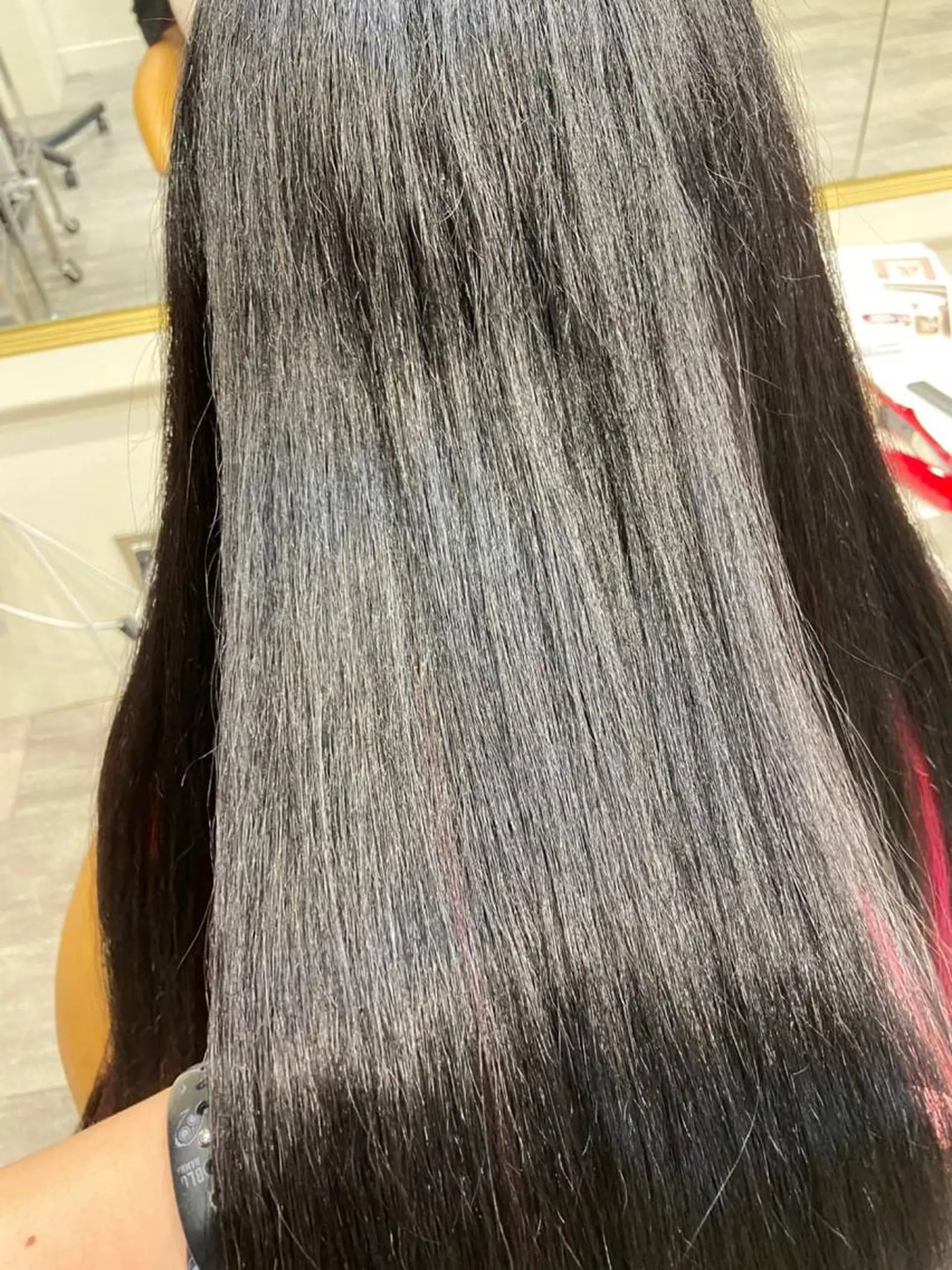 ロング くせ毛 トリートメント トリートメント mugelca e'n所属・ワタナベ リリコのヘアスタイル