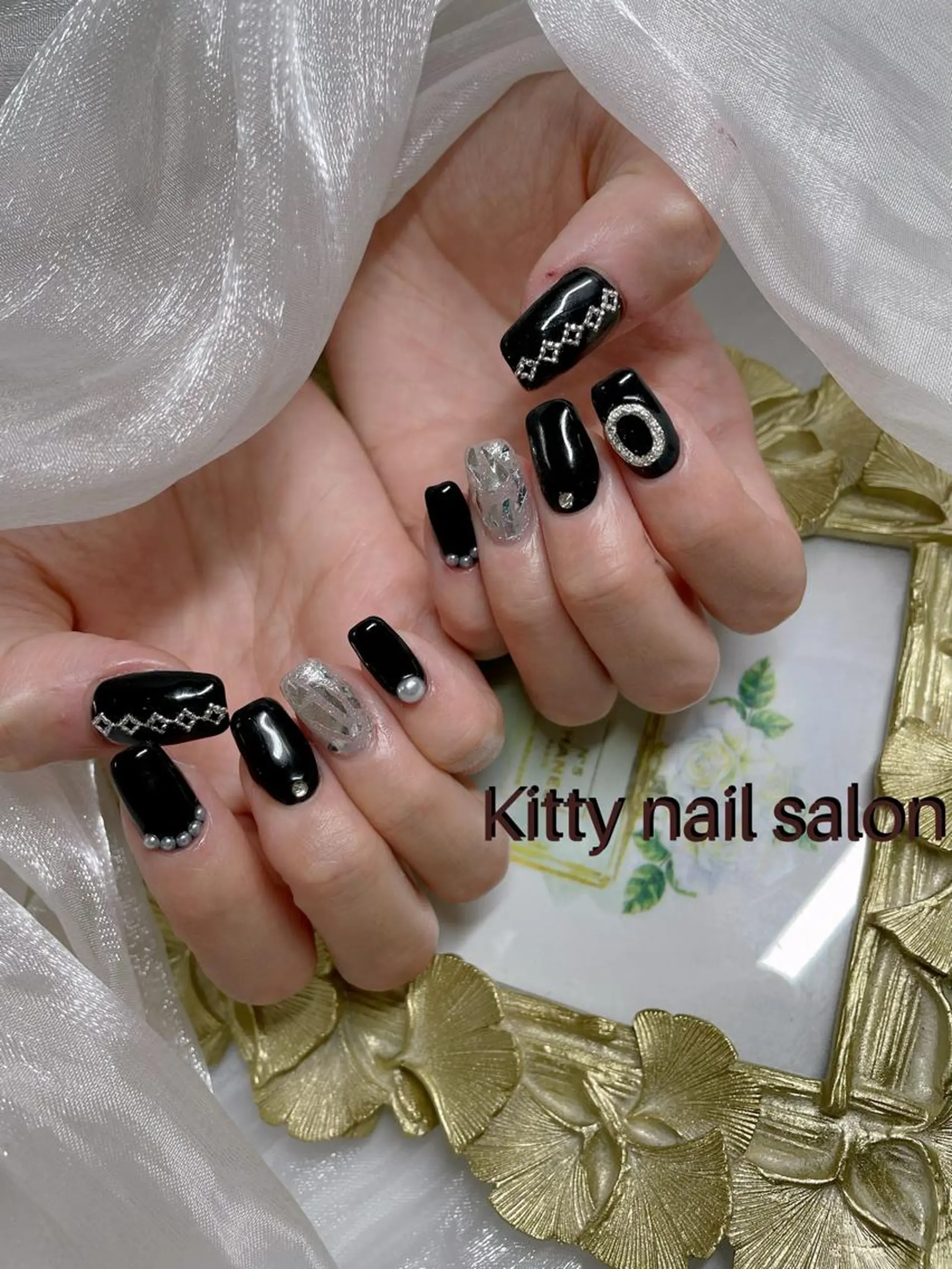 ネイル ハンドネイル kitty nail salonのネイルデザイン