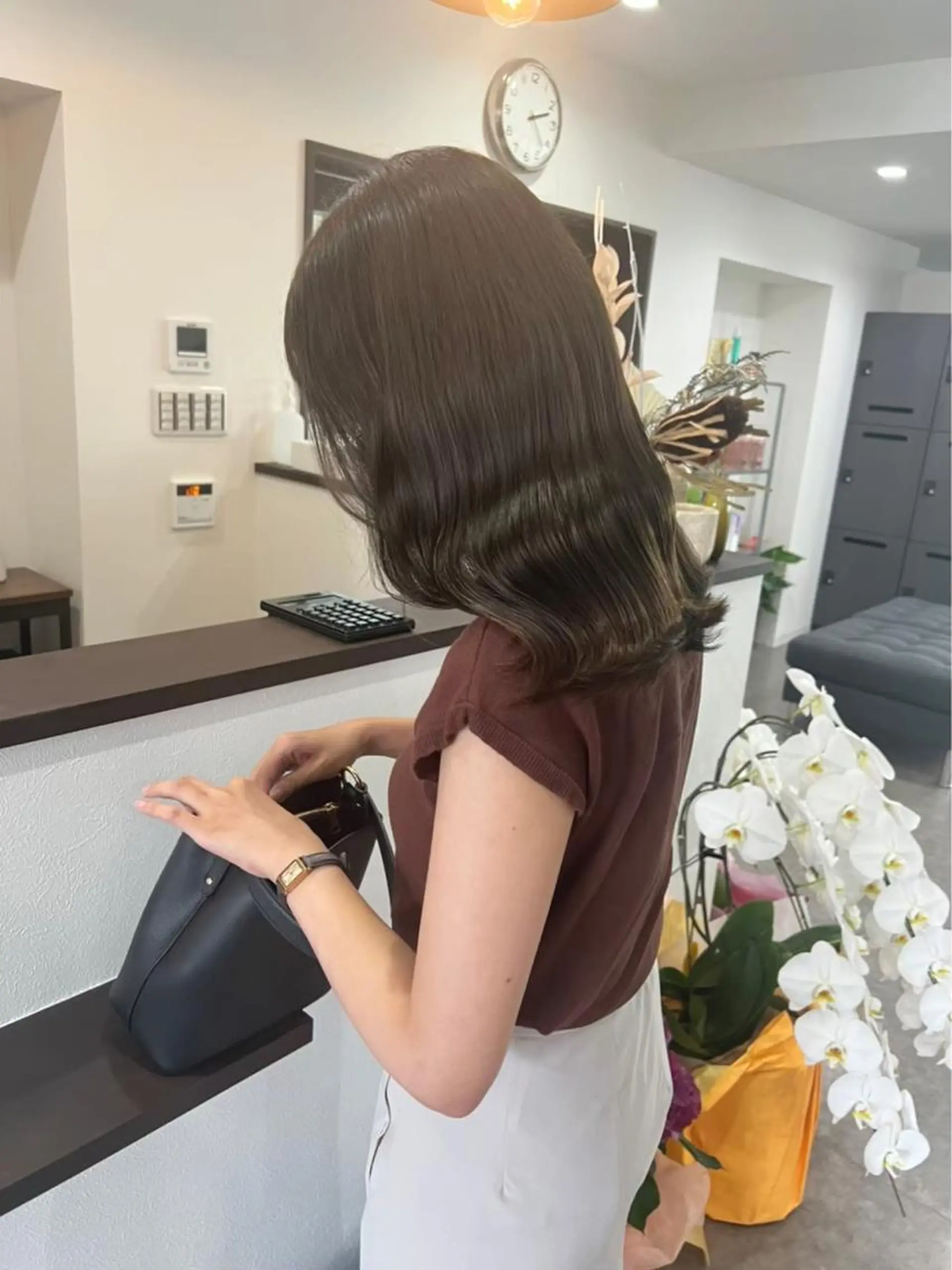 セミロング タナカ レイヤのヘアスタイル