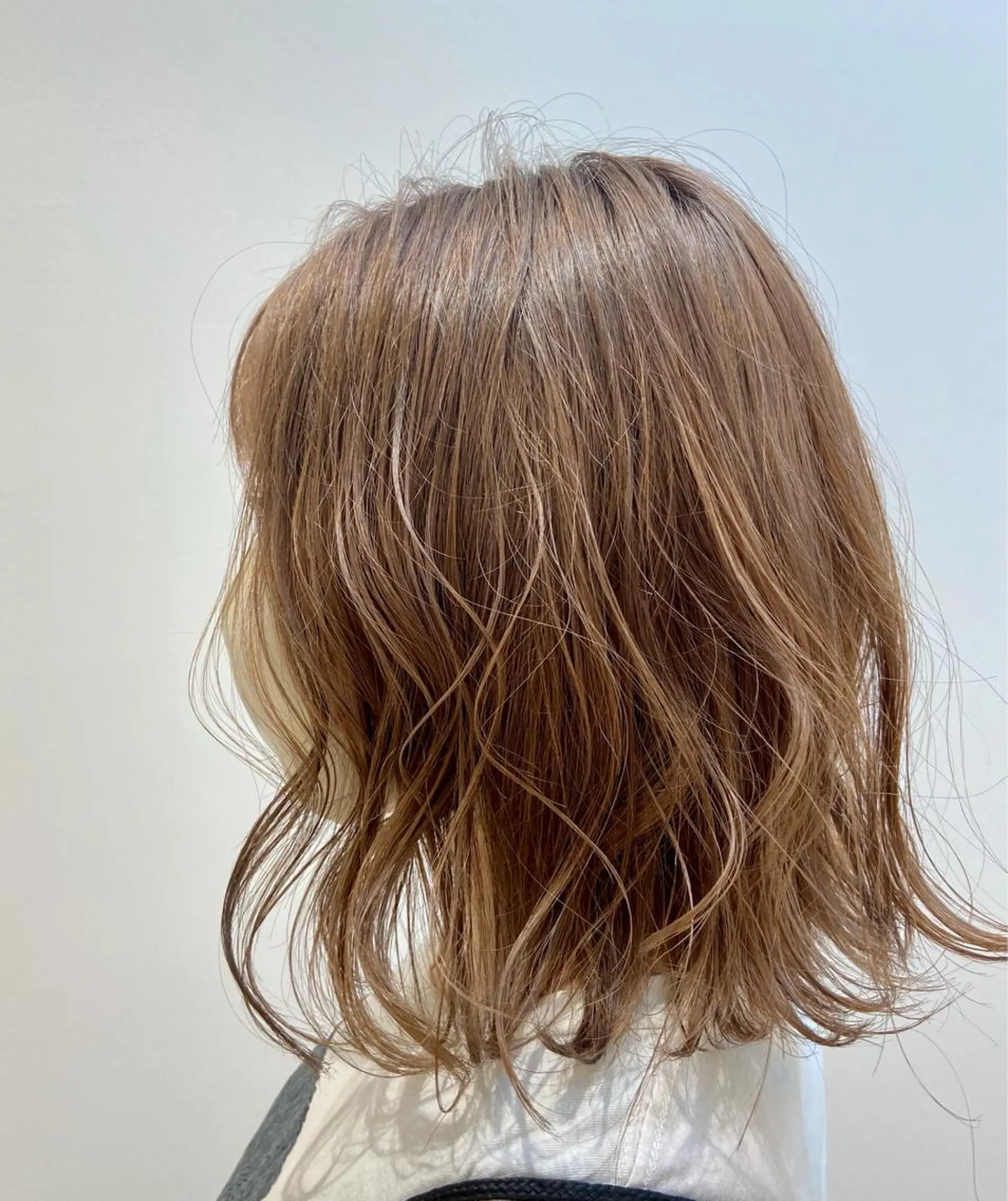 ショート カット ヘアカラー トリートメント loca by tree所属・うる艶暖色カラー HARUNAのヘアスタイル