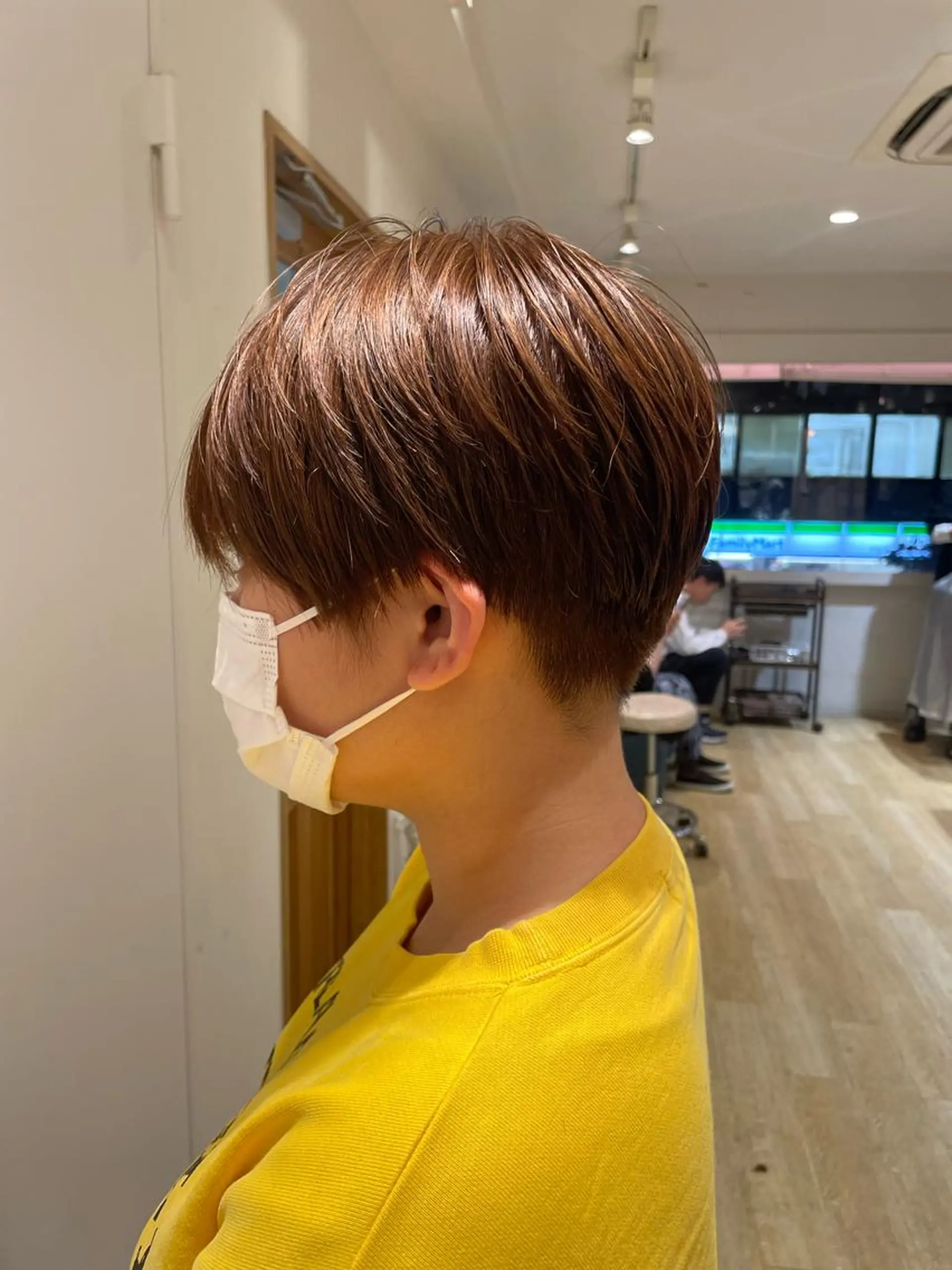 ショート カラー パーマ ヘアアレンジ メンズ キッズ ネイル マツエク・マツパ アイブロウ 刈り上げ 新宿　副店長 新井彩斗のヘアスタイル