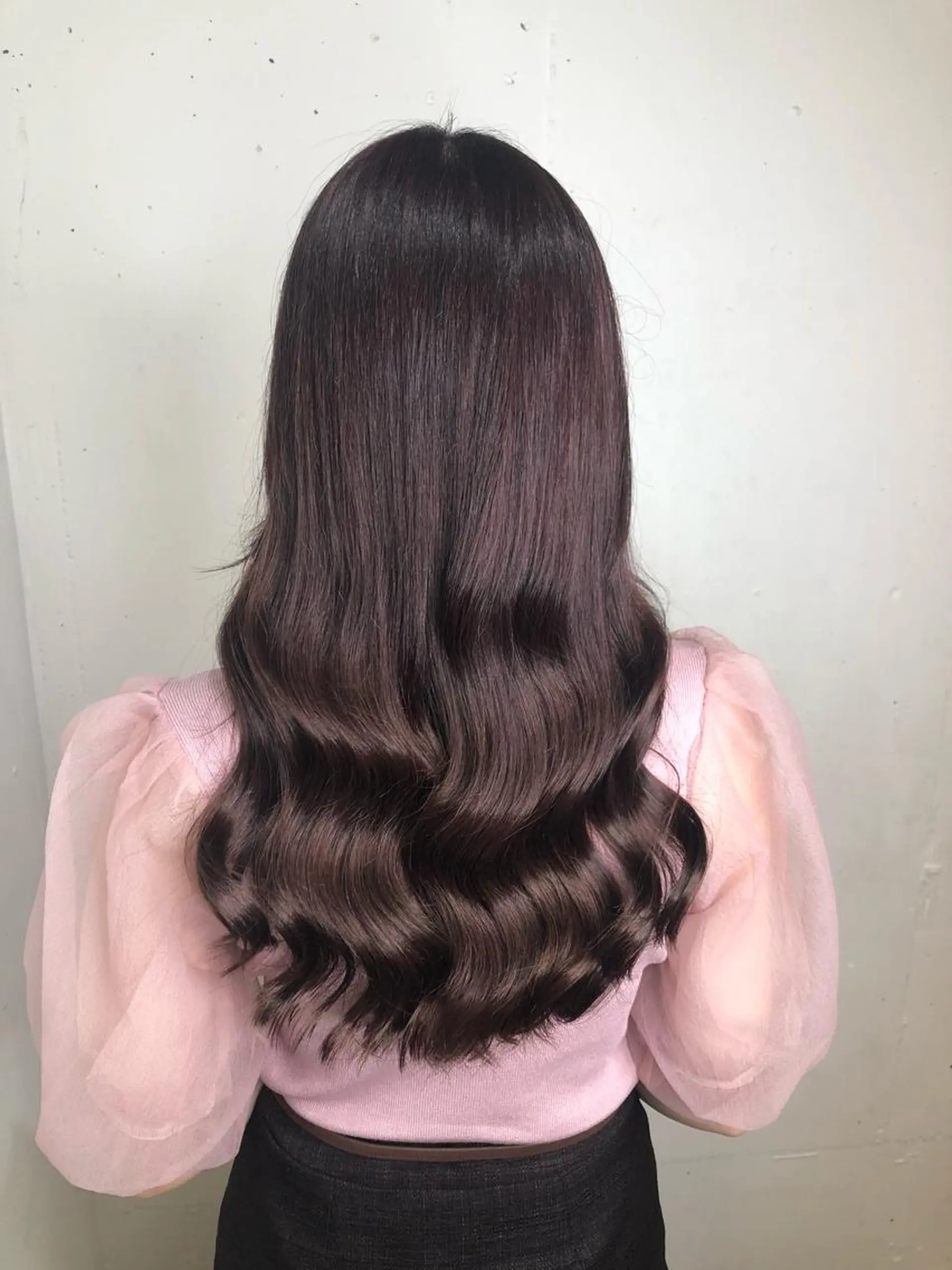 ロング カラー パーマ ヘアアレンジ 八巻 晴香のヘアスタイル