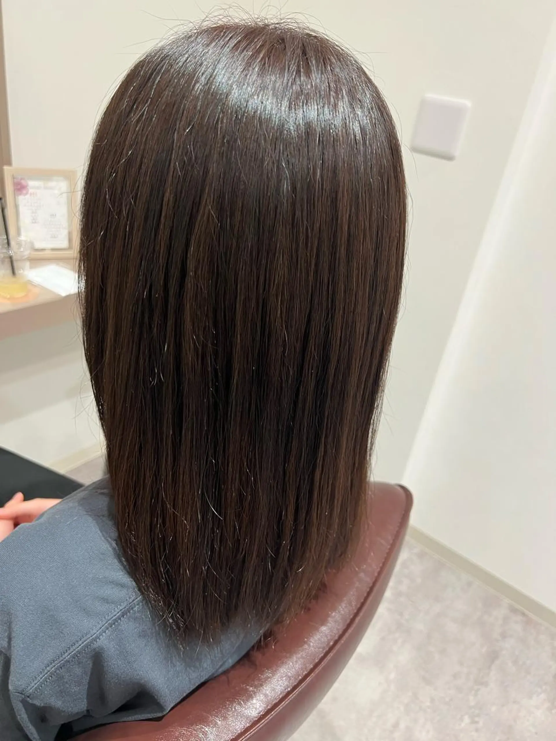 ミディアム 縮毛矯正 井上 美春のヘアスタイル