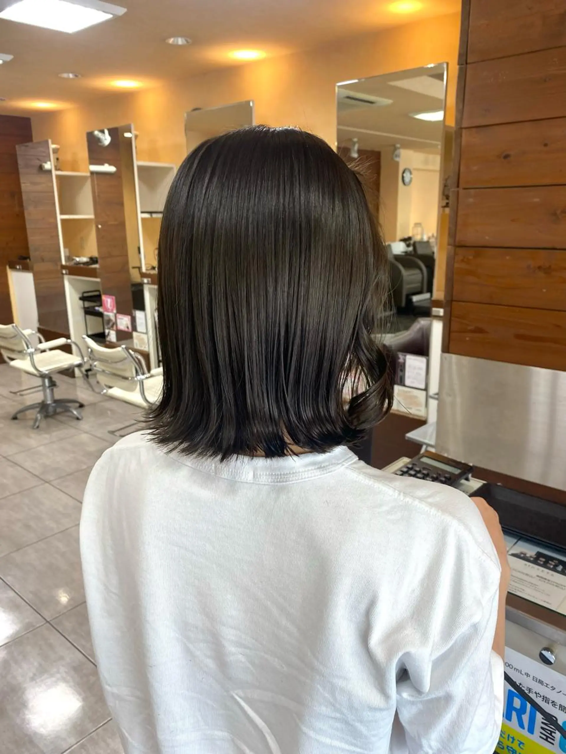 ミディアム カラー ヘアアレンジ カット ヘアカラー トリートメント ヘッドスパ HAIRSALONLOOP所属・川上 麻梨阿のヘアスタイル