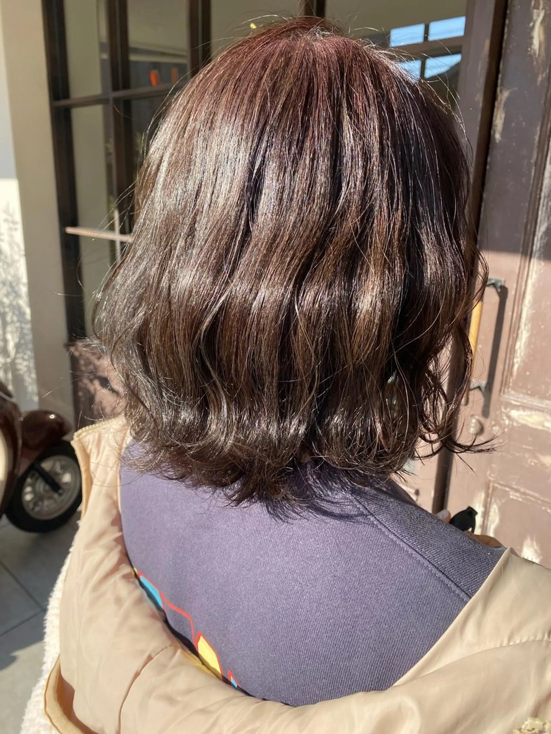 ミディアム カラー ブラウンカラー ラベンダーカラー ラベンダーブラウン カット ヘアカラー 川越 輝梨奈のヘアスタイル