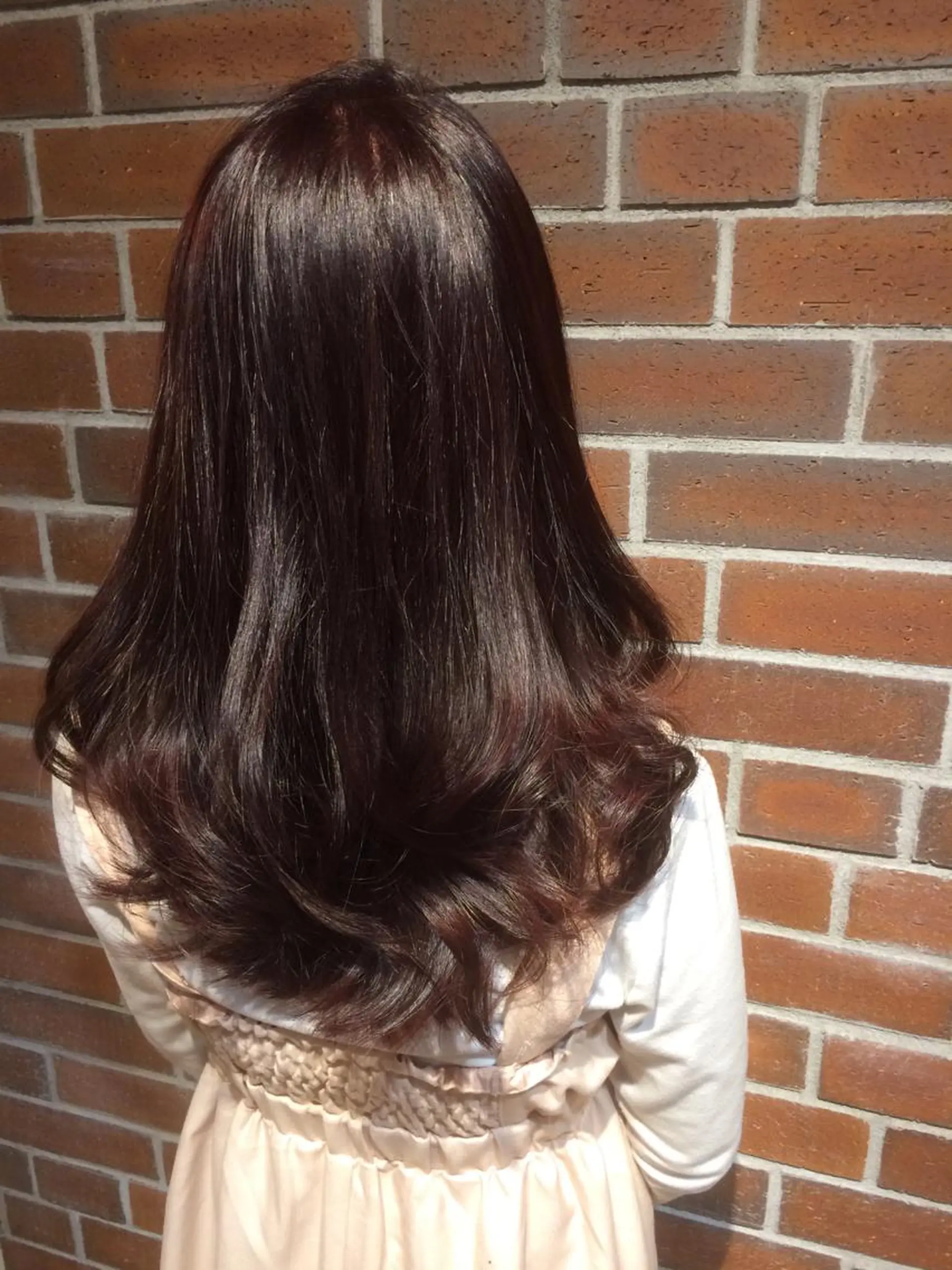 ミディアム セミロング ロング カラー ボルドーカラー ピンクカラー カラー&矯正スペシャ リスト宮本　伸一のヘアスタイル