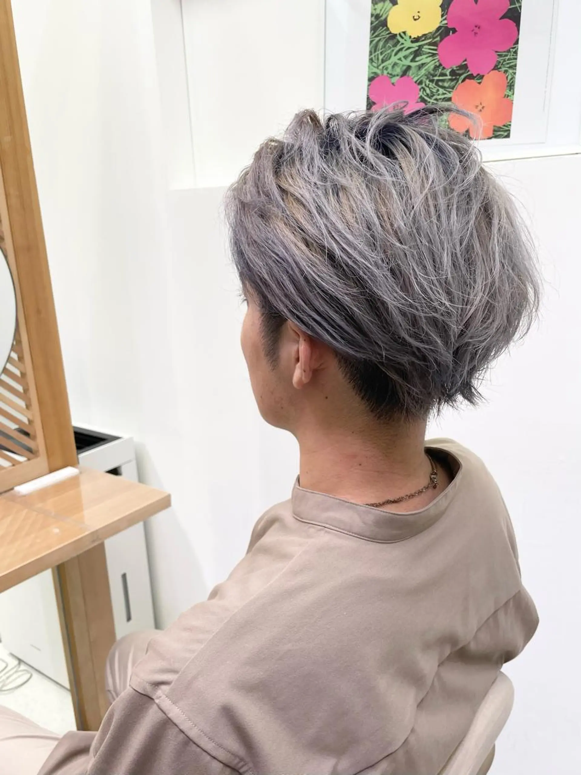 ショート カラー メンズ メンズブリーチ ブリーチ シルバー 【NOE】┊ hanasakayaのヘアスタイル